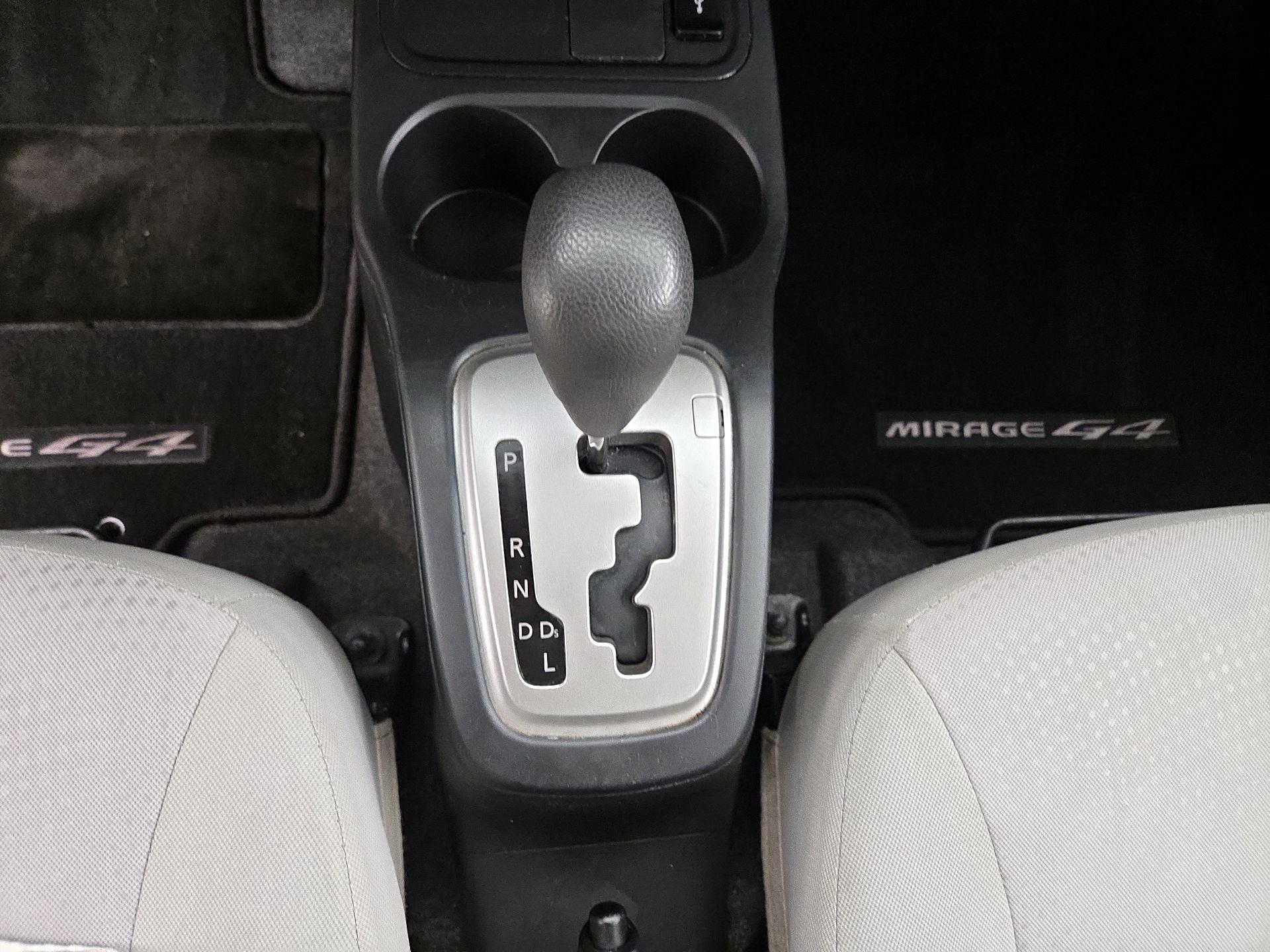 Thumbnail: 2019 Mitsubishi Mirage G4 - 17
