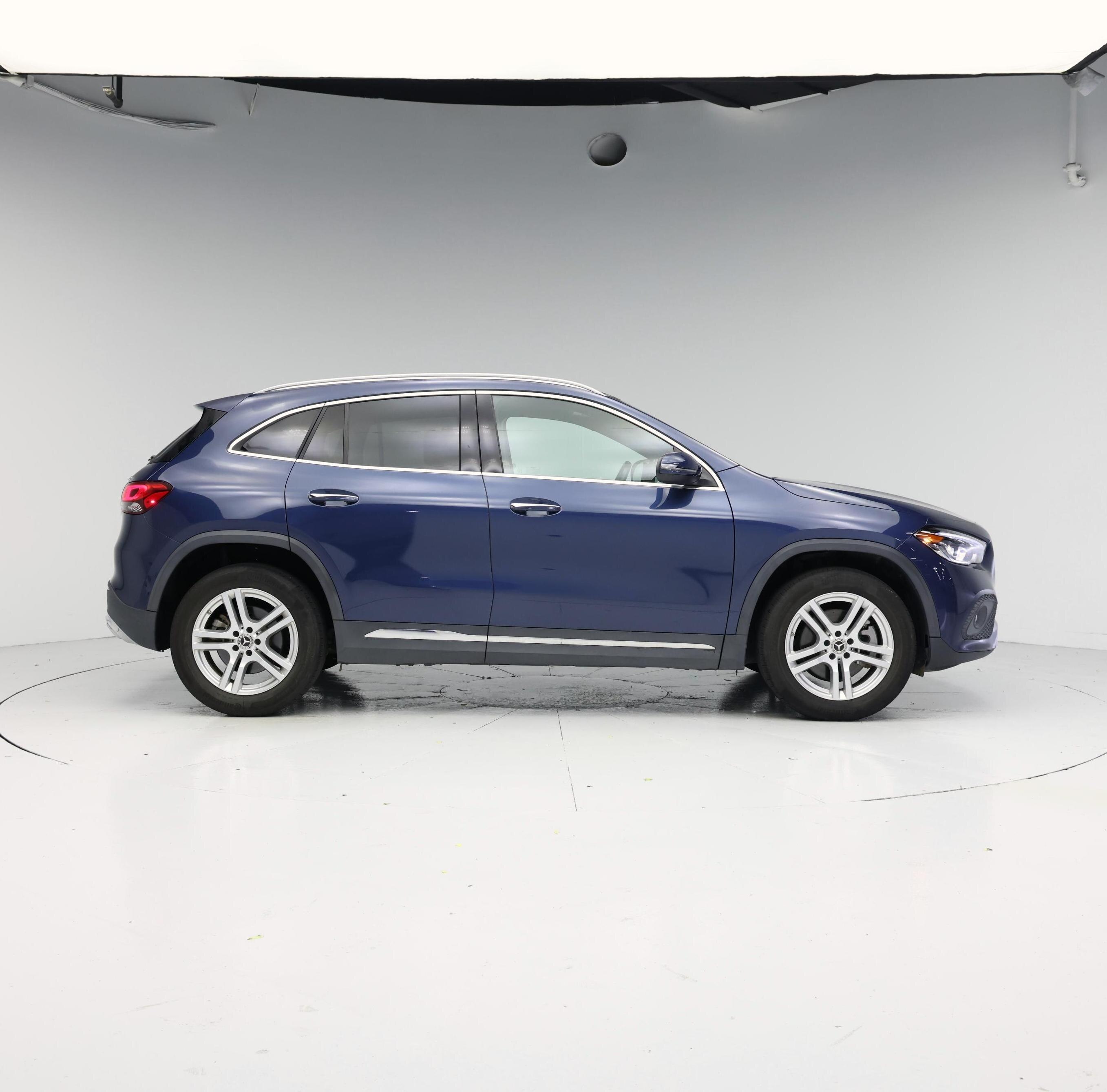 Thumbnail: 2023 Mercedes-Benz GLA - 7