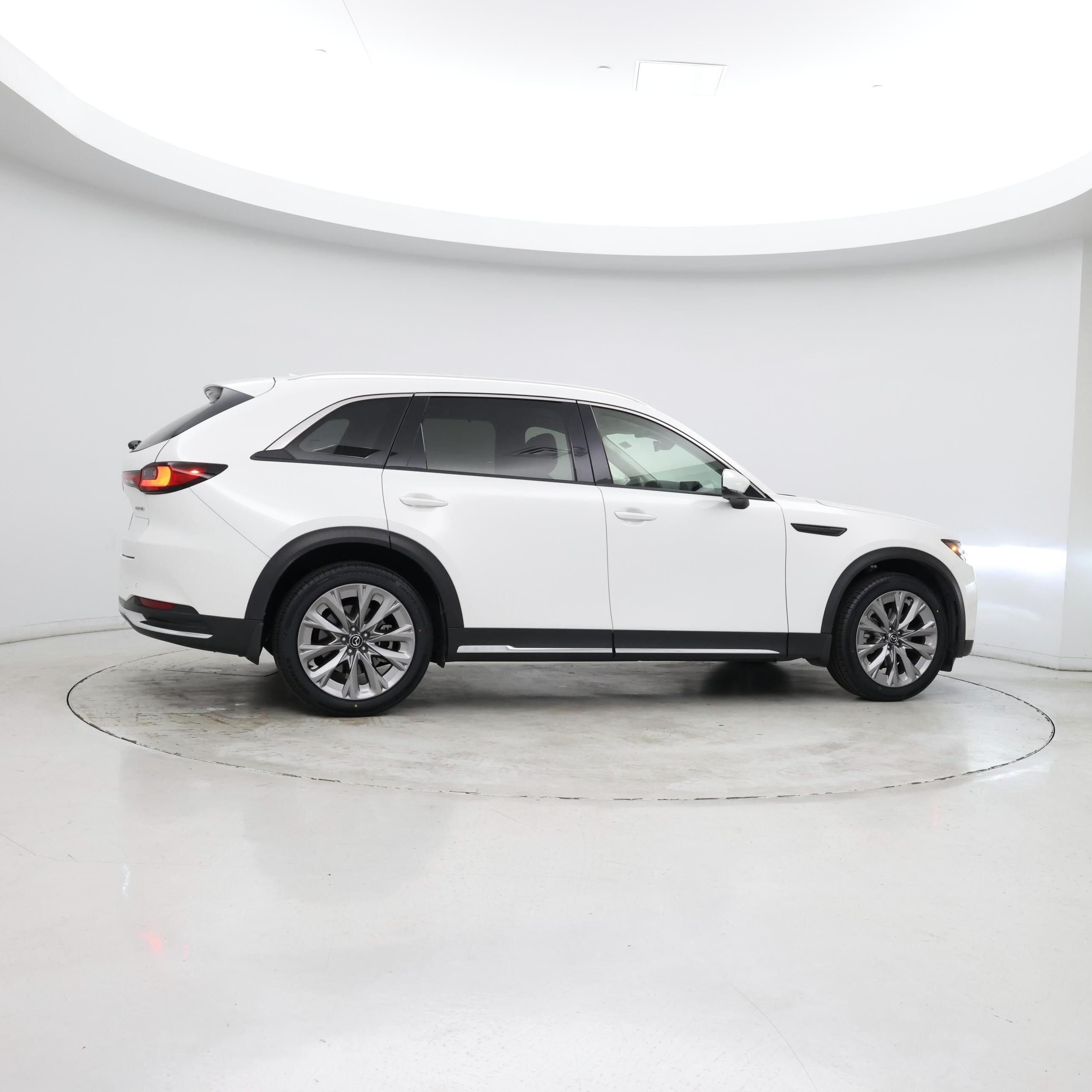 Thumbnail: 2024 Mazda CX-90 - 8