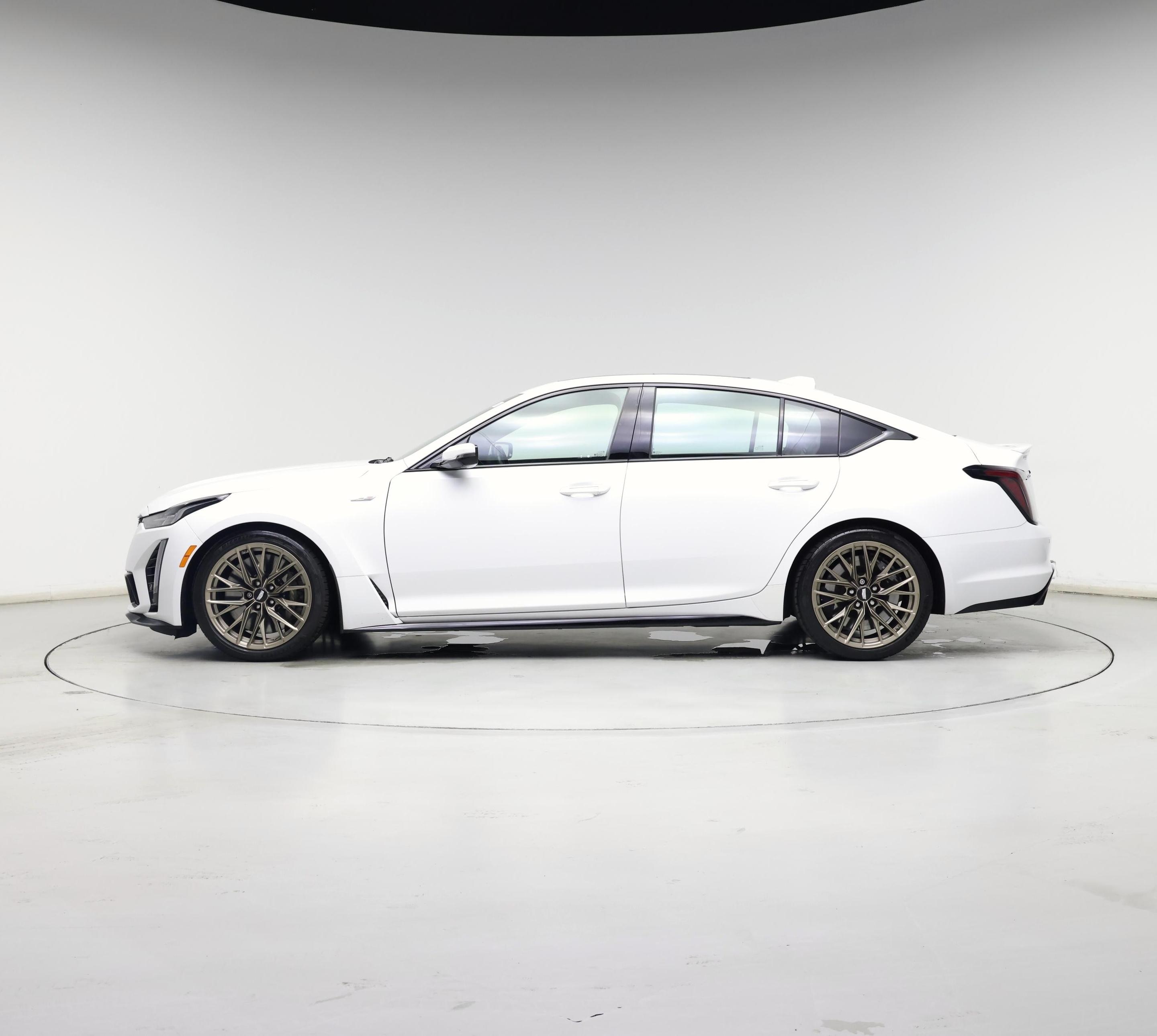 Thumbnail: 2023 Cadillac CT5 - 3
