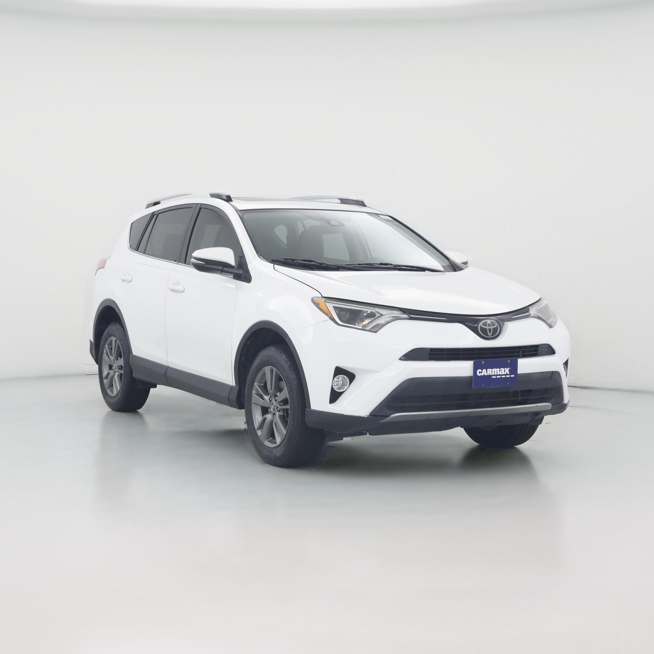 Thumbnail: 2018 Toyota RAV4 - 1