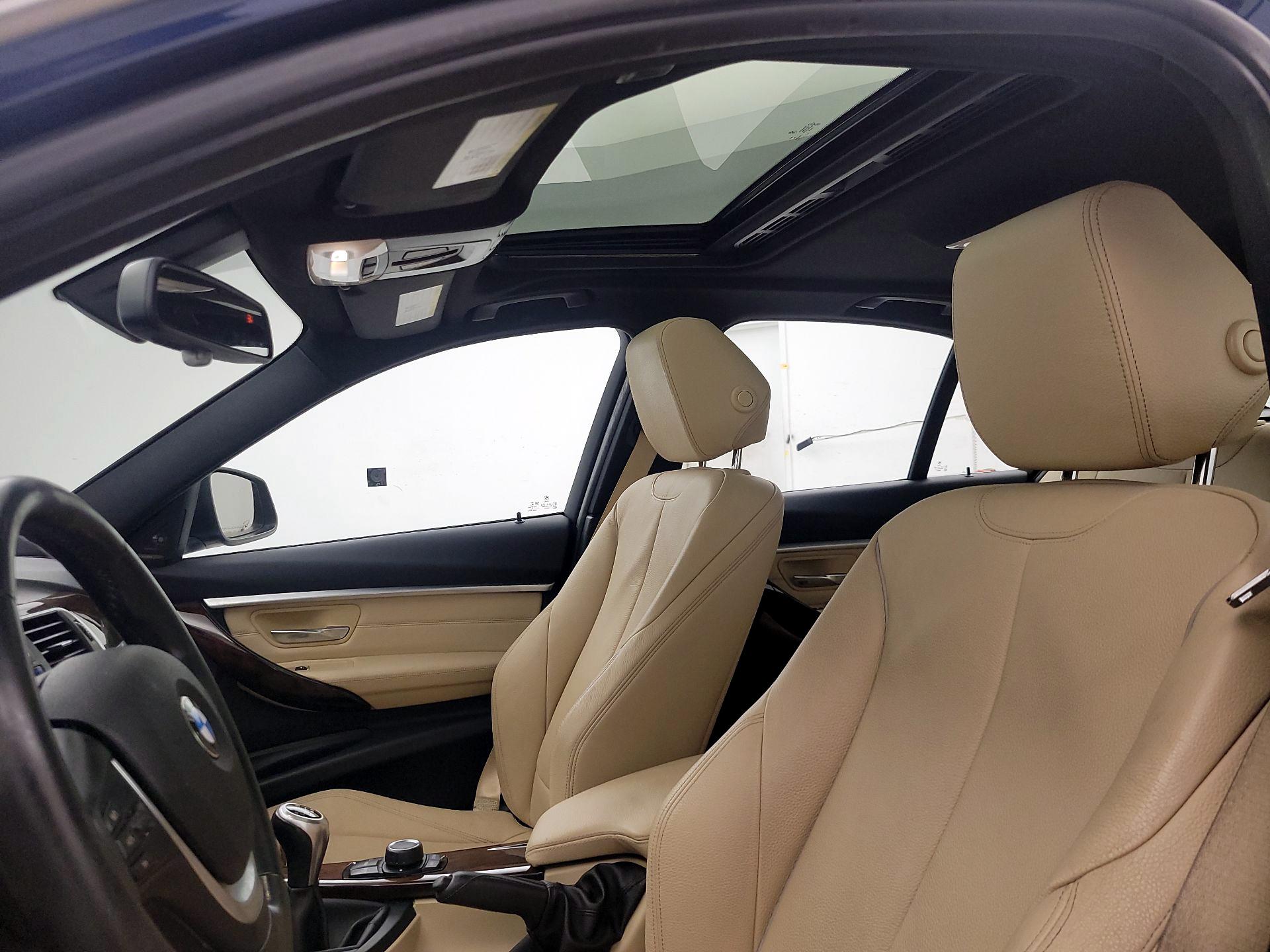 Thumbnail: 2017 BMW 3 Series - 19