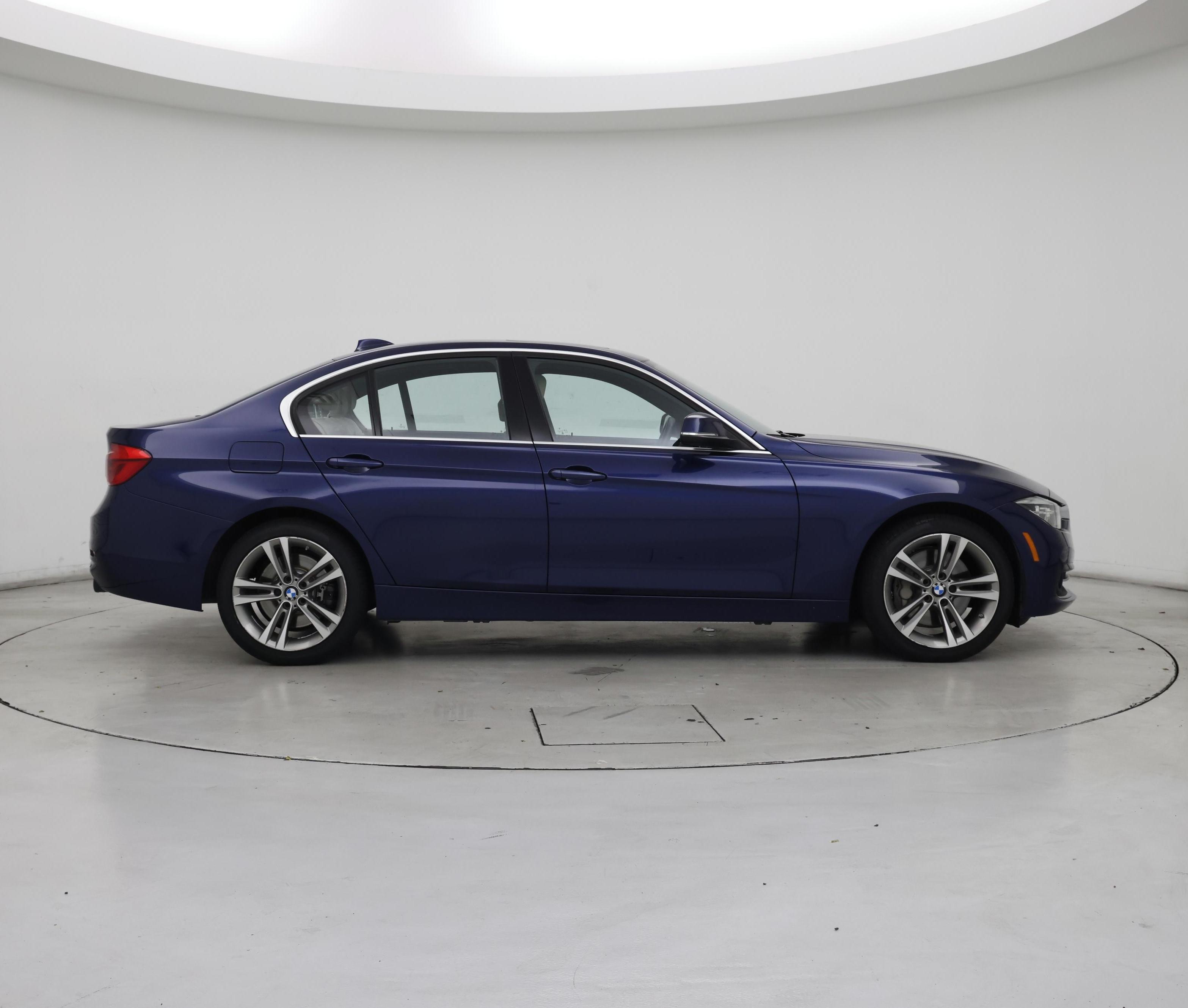 Thumbnail: 2017 BMW 3 Series - 7