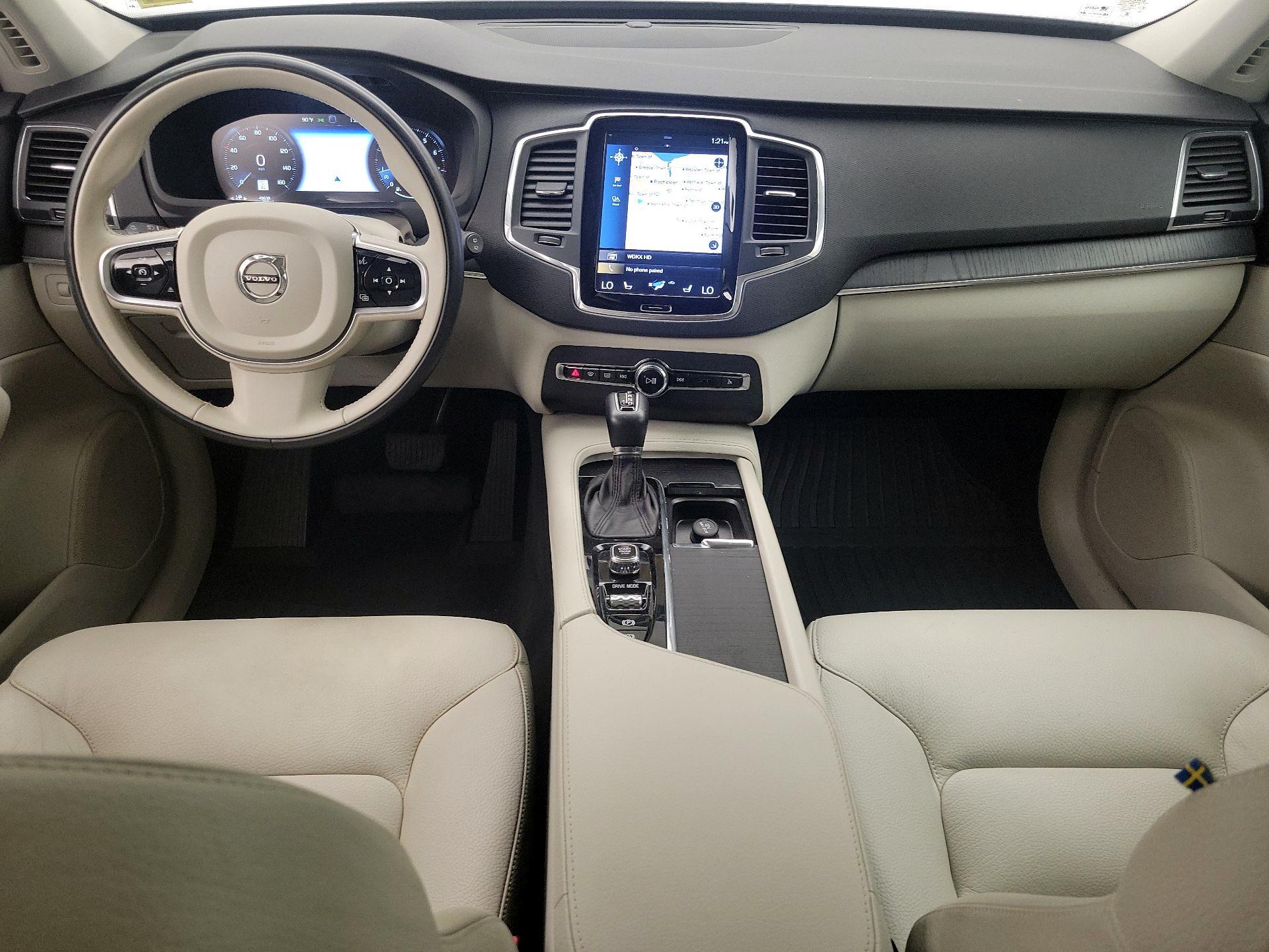 Thumbnail: 2020 Volvo XC90 - 9