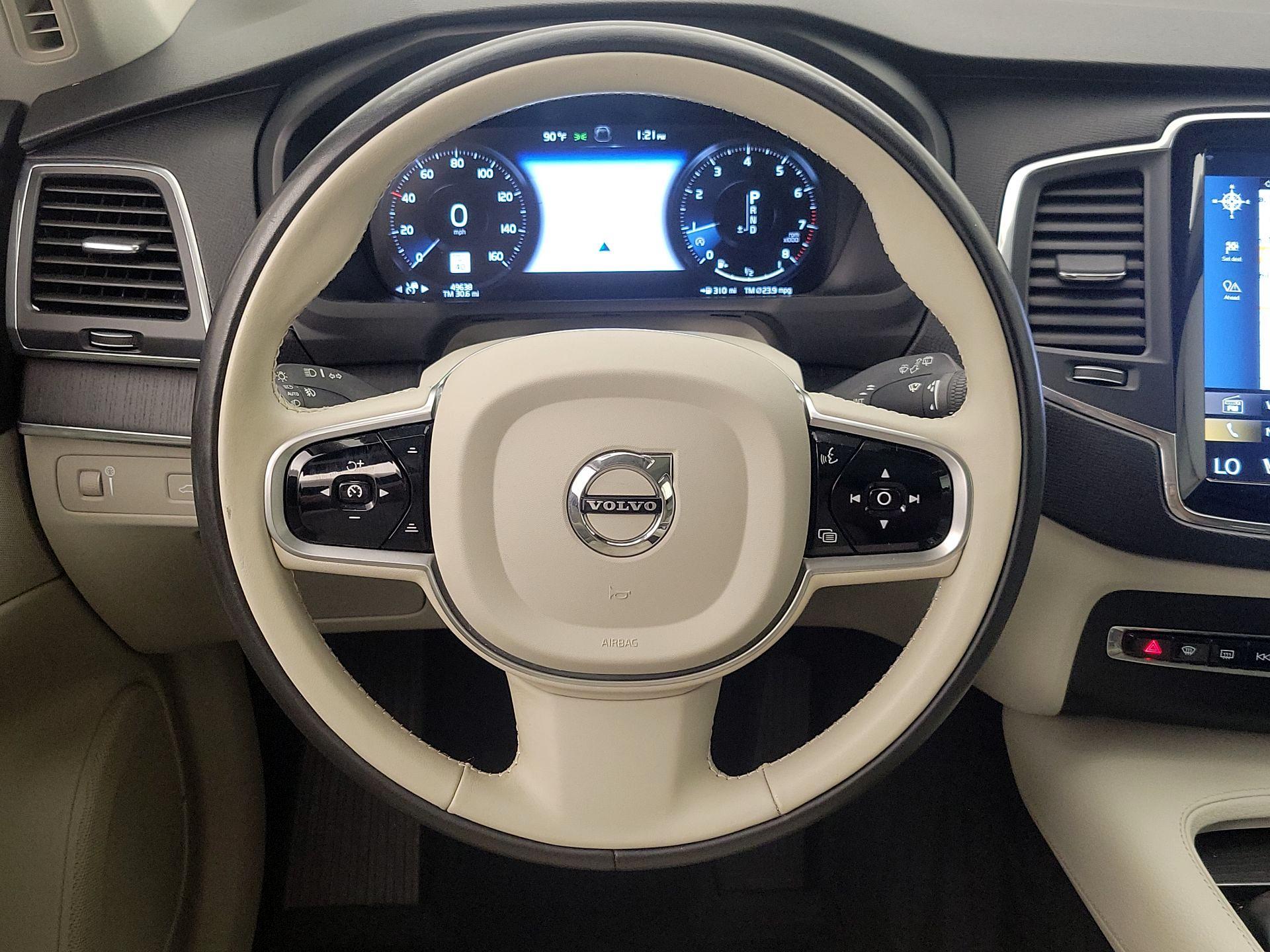 Thumbnail: 2020 Volvo XC90 - 10
