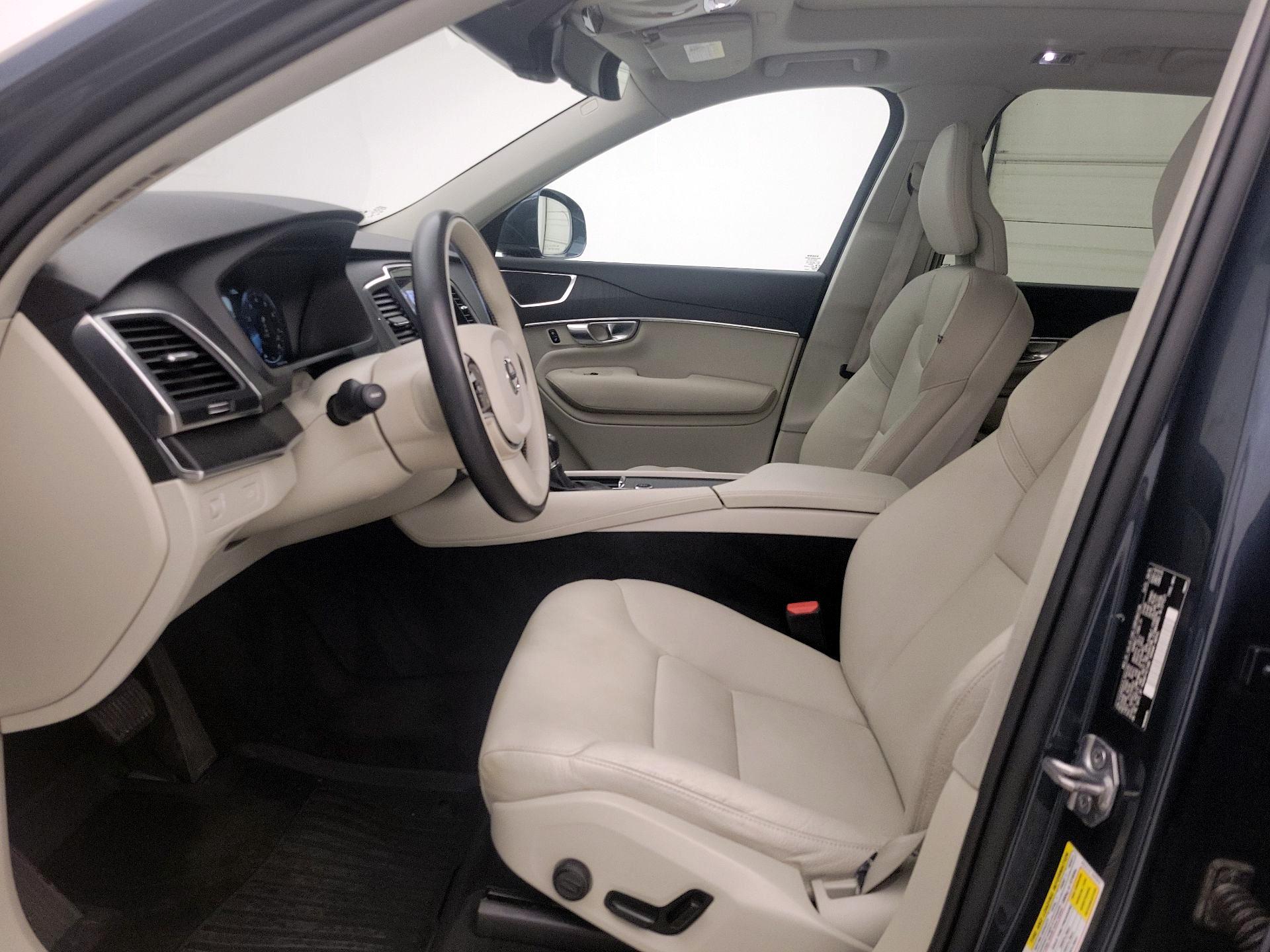 Thumbnail: 2020 Volvo XC90 - 11