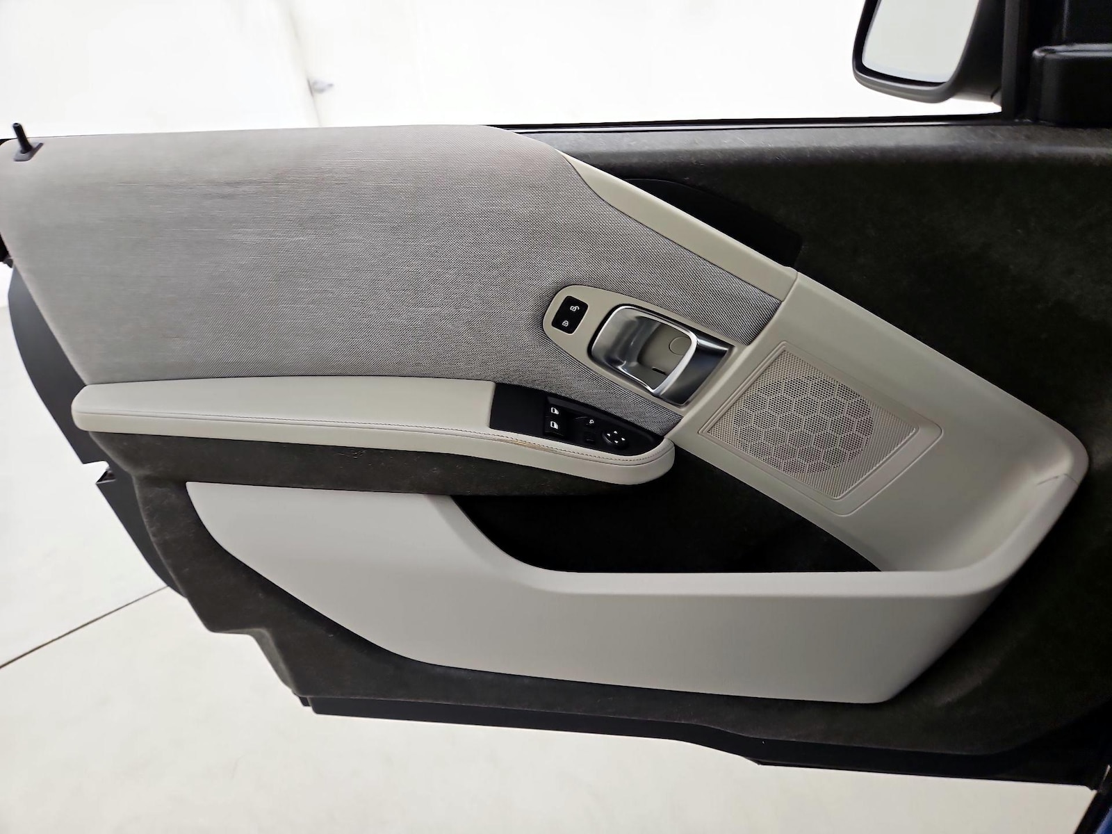 2016 BMW i3 Mega World - Photo 13