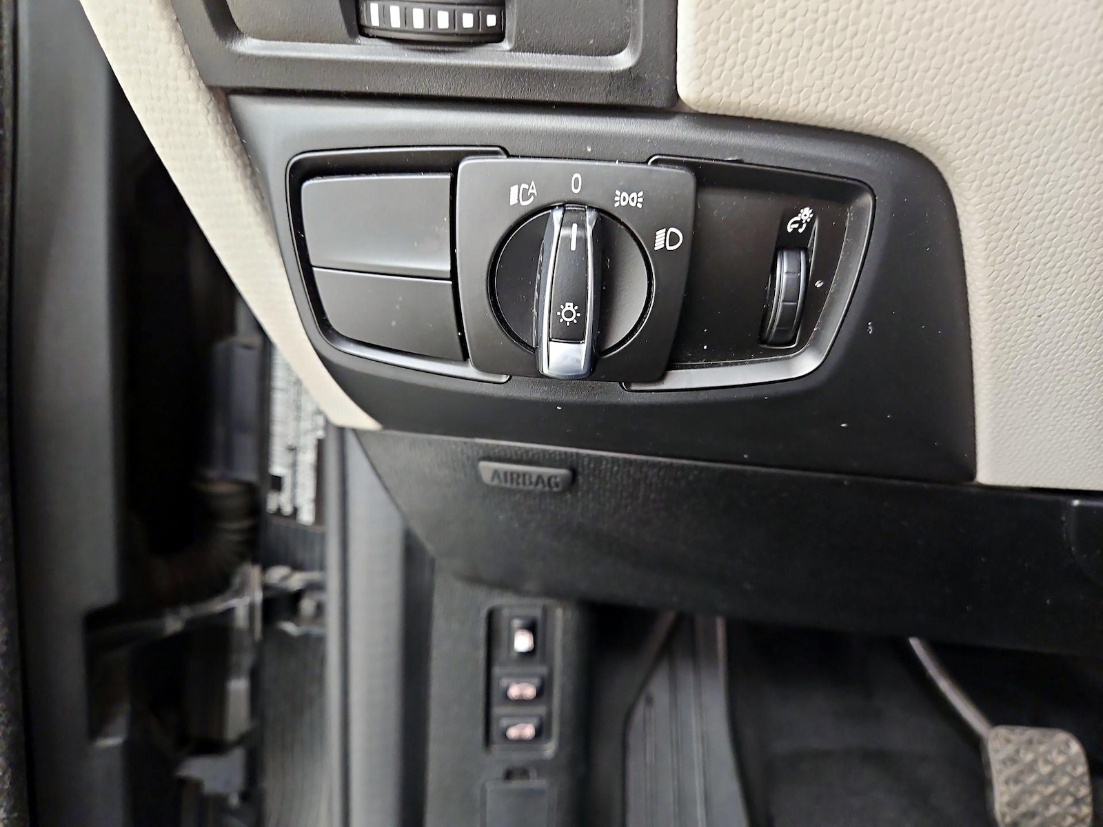 2016 BMW i3 Mega World - Photo 14