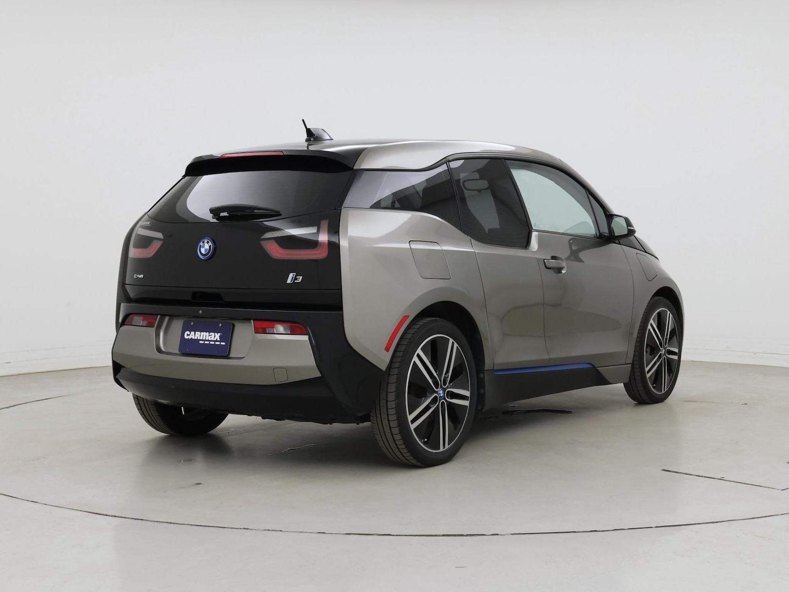 2016 BMW i3 Mega World - Photo 9