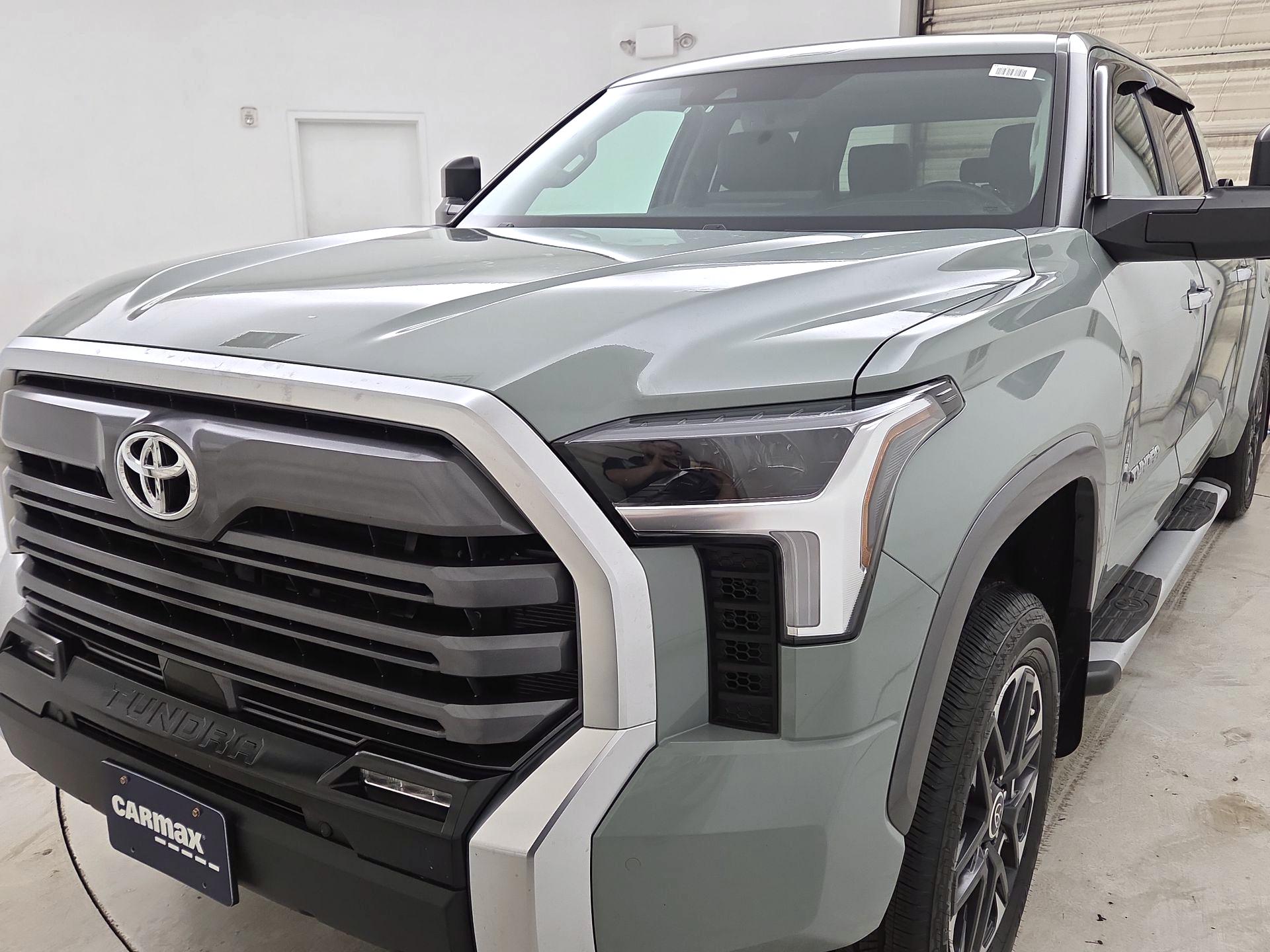 Thumbnail: 2024 Toyota Tundra - 3