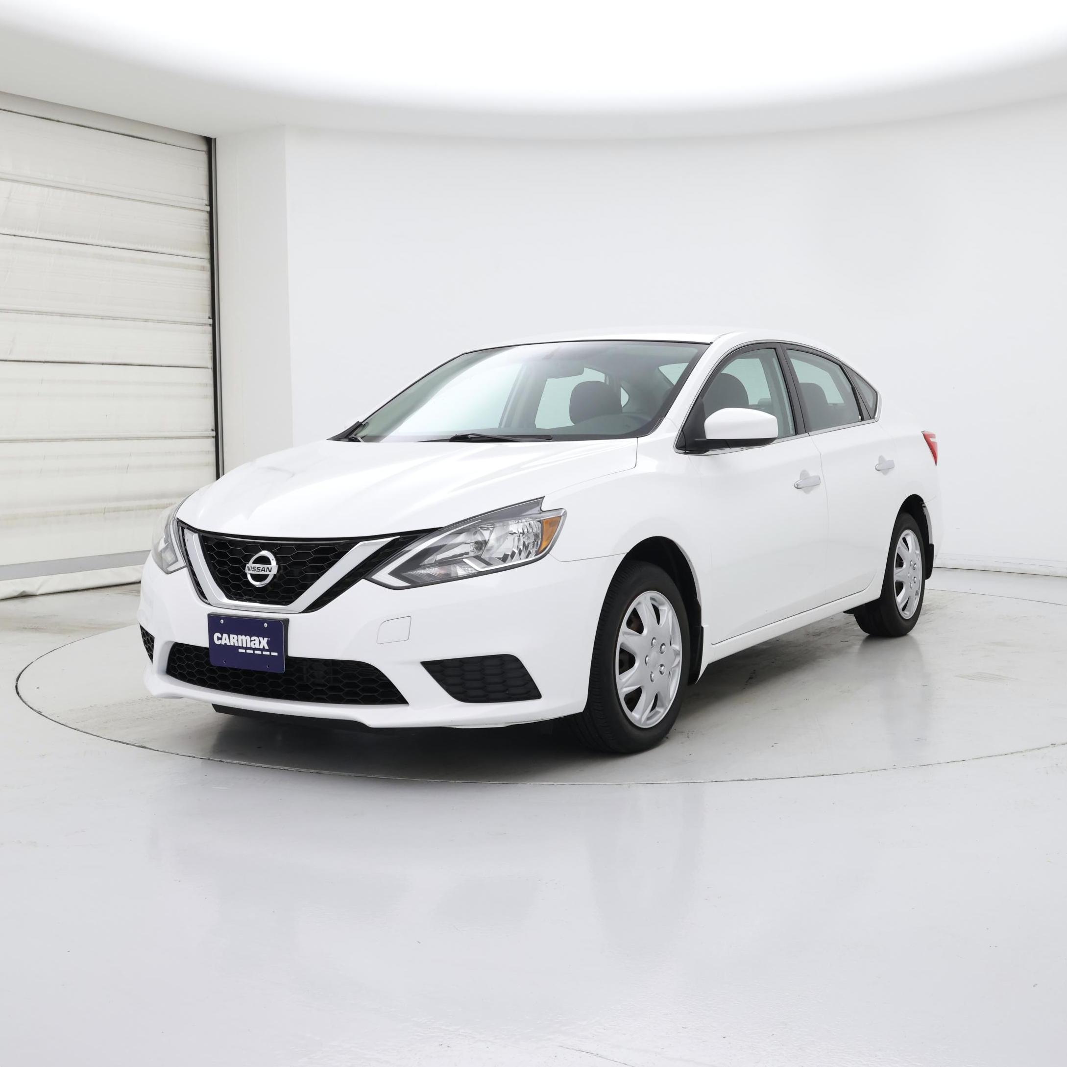 Thumbnail: 2019 Nissan Sentra - 4