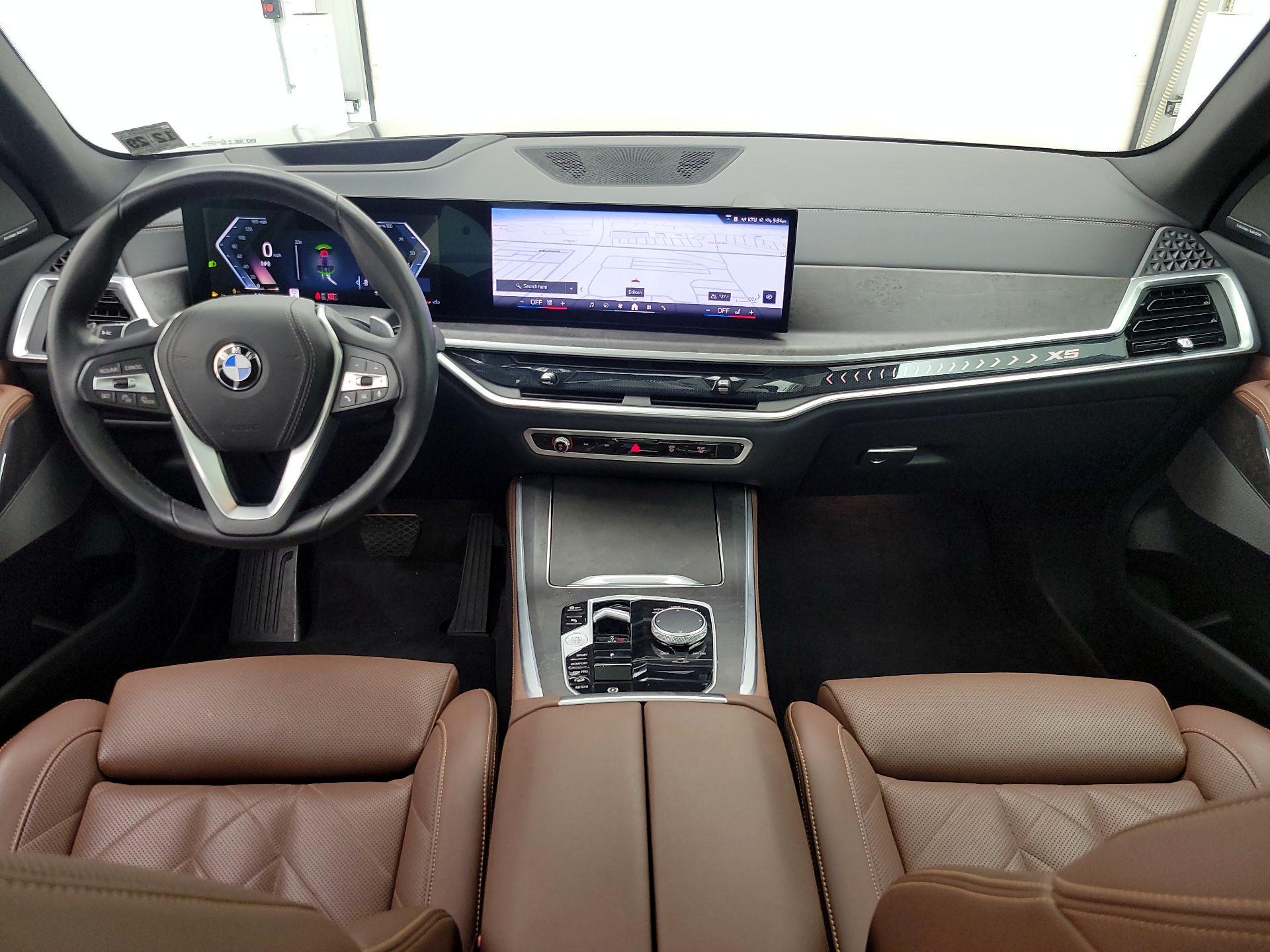 Thumbnail: 2024 BMW X5 - 9