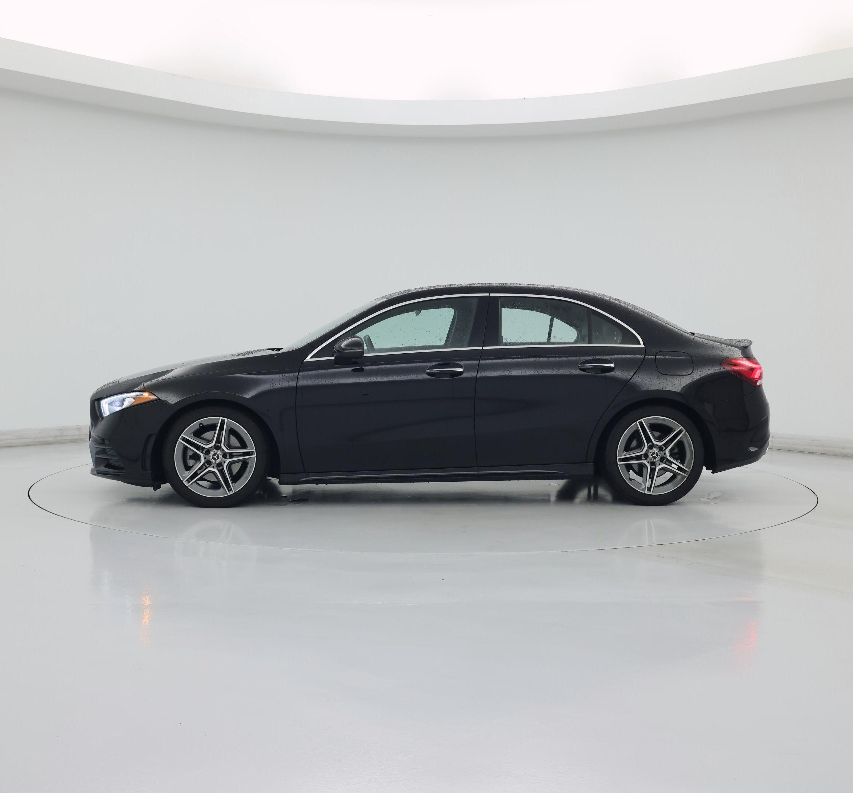 Thumbnail: 2021 Mercedes-Benz A-Class - 3