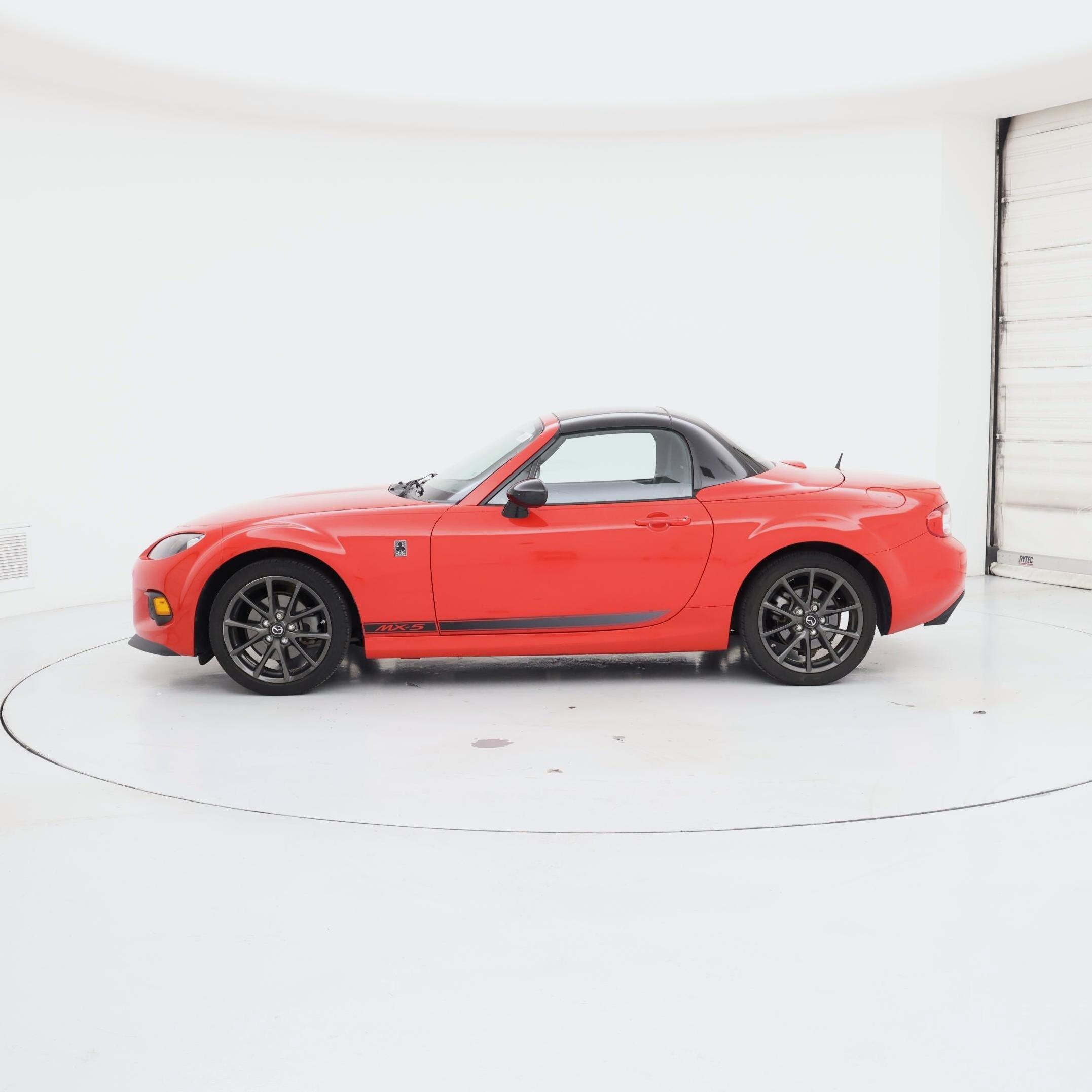 Thumbnail: 2015 Mazda MX-5 Miata - 3