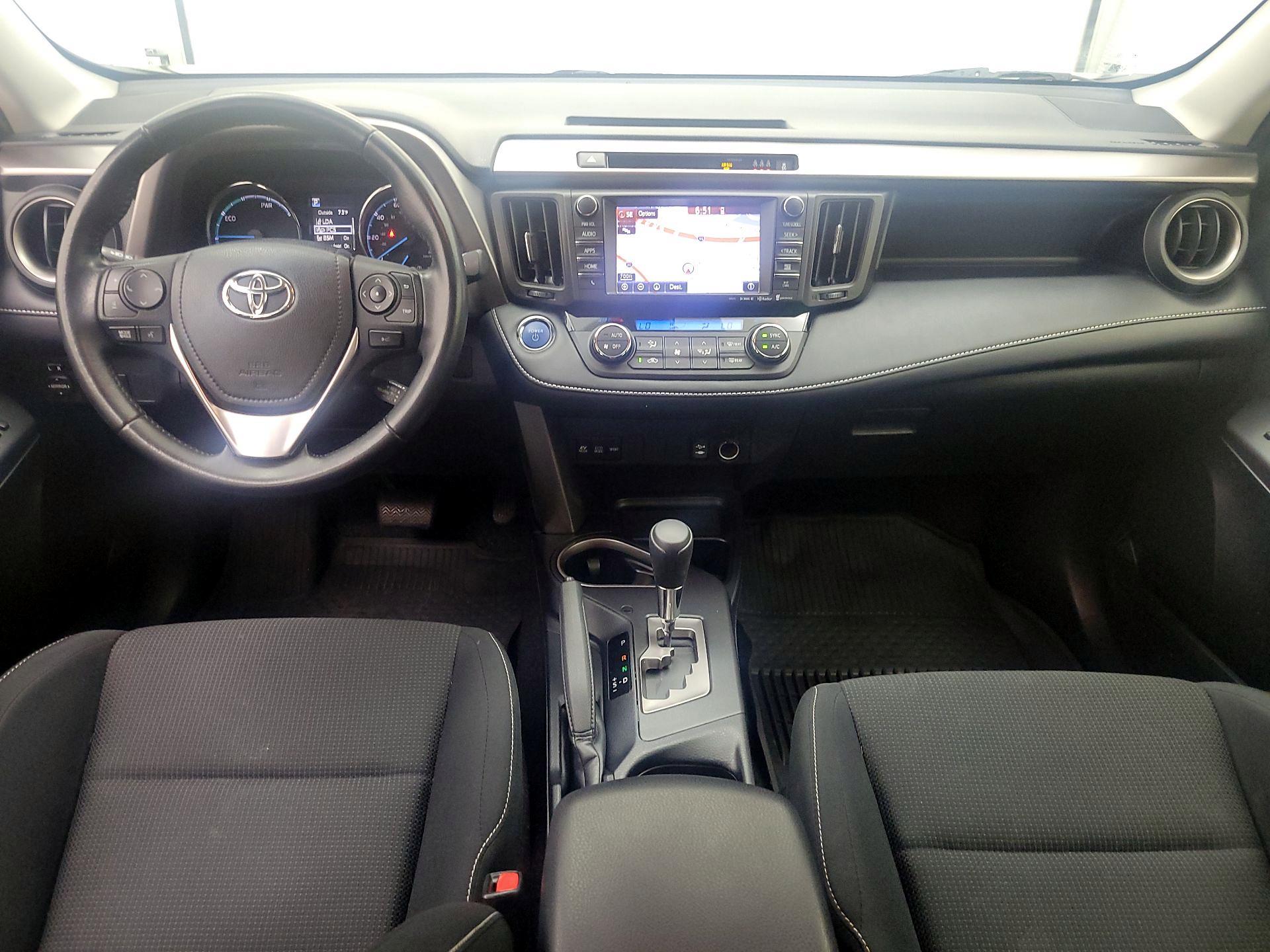 Thumbnail: 2018 Toyota RAV4 - 9