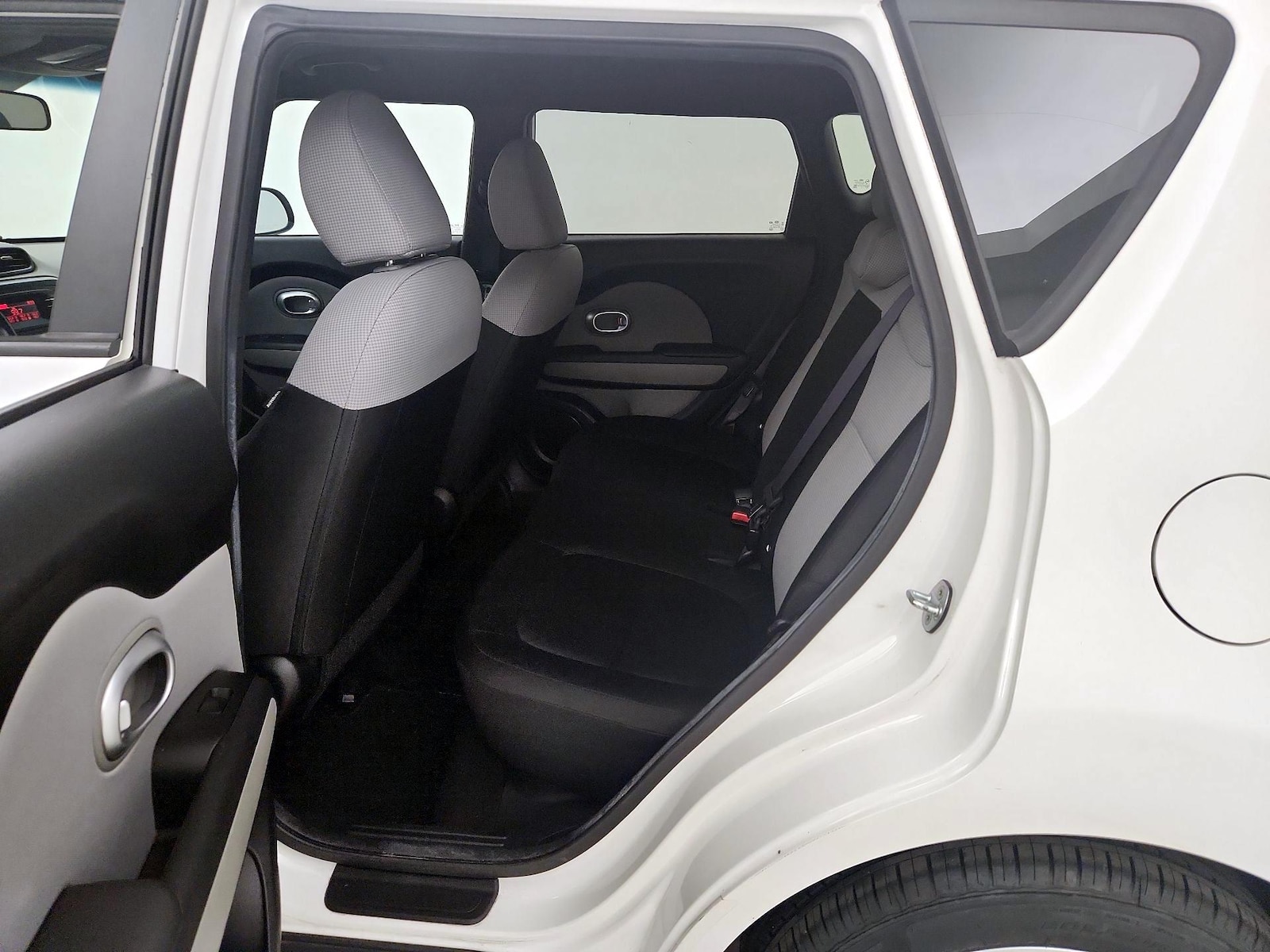 2016 Kia Soul Base - Photo 17