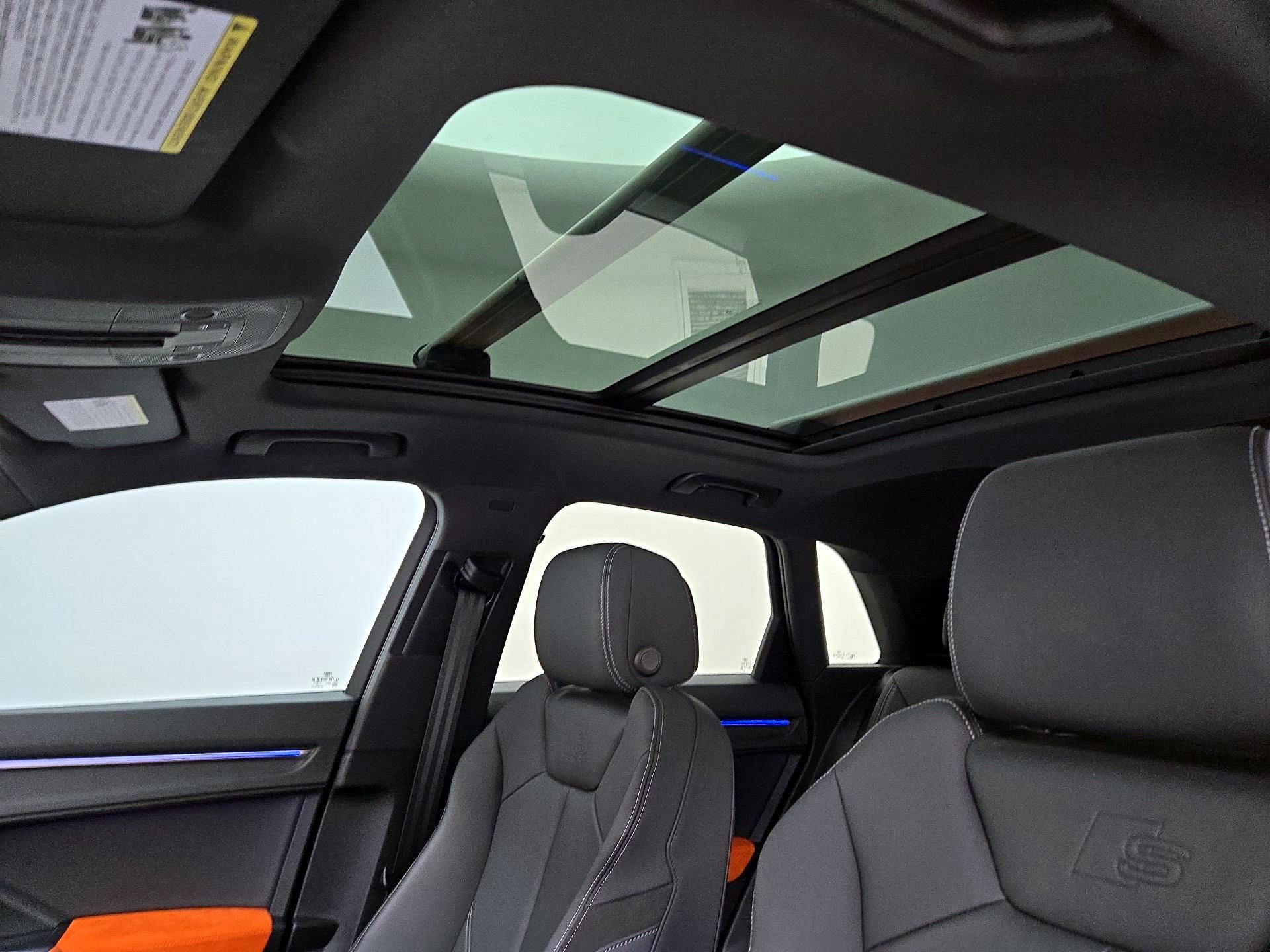 Thumbnail: 2020 Audi Q3 - 20