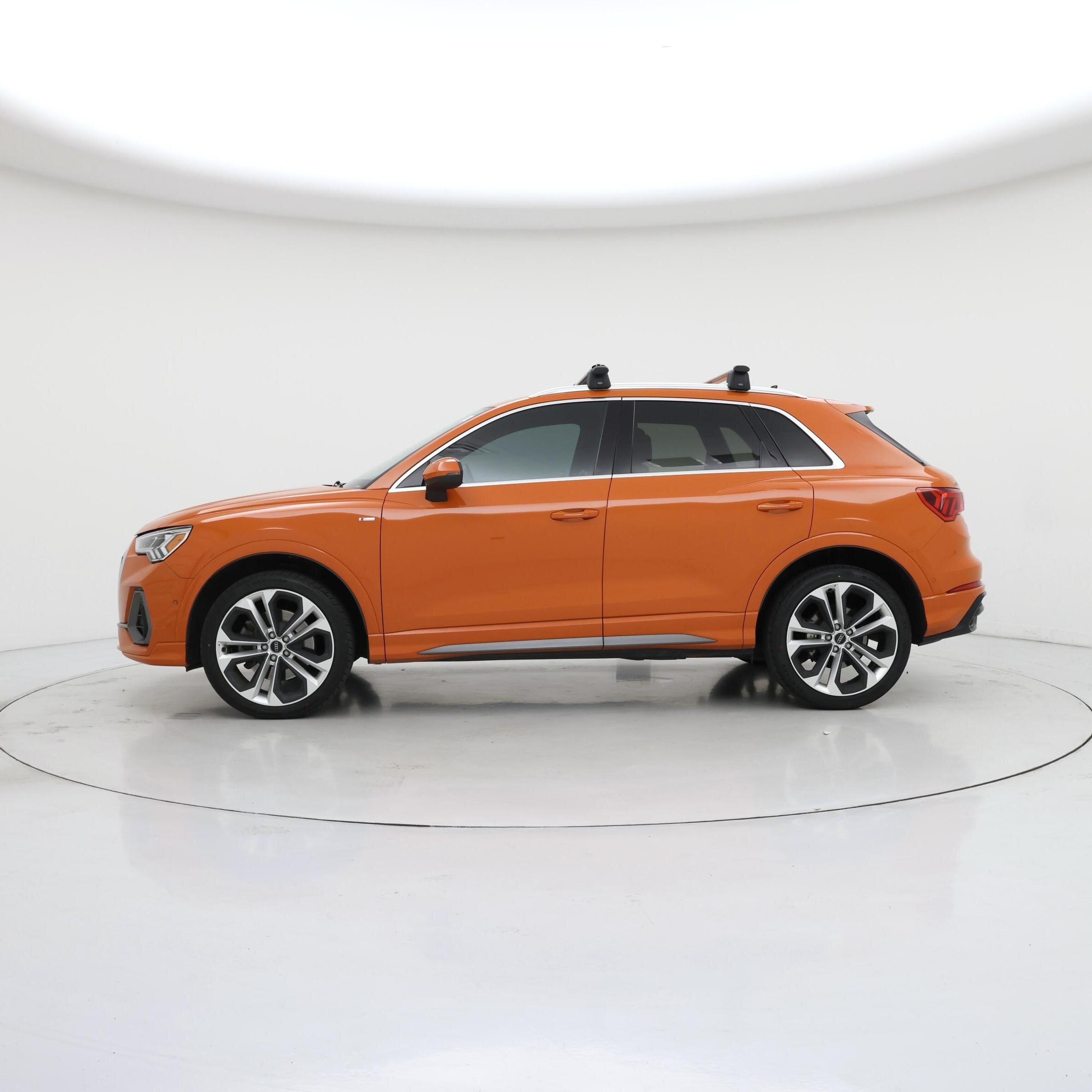 Thumbnail: 2020 Audi Q3 - 3