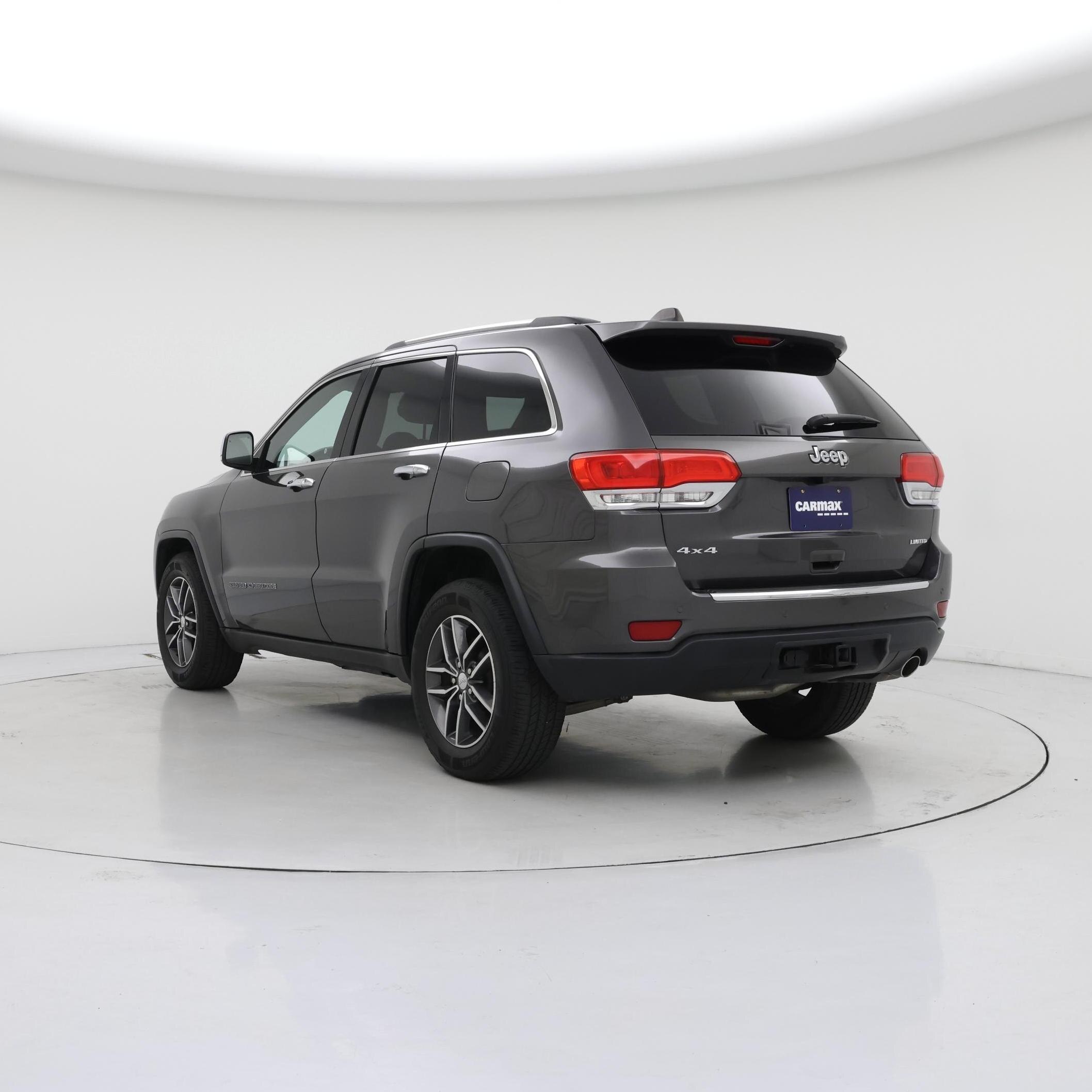 Thumbnail: 2017 Jeep Grand Cherokee - 2