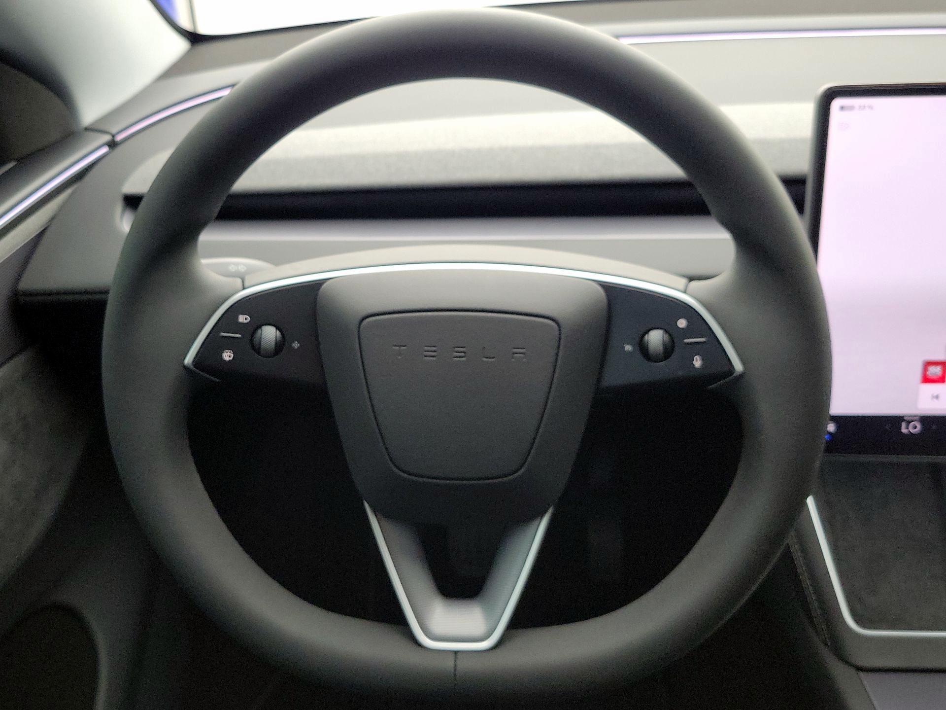 Thumbnail: 2026 Tesla Model Y - 10