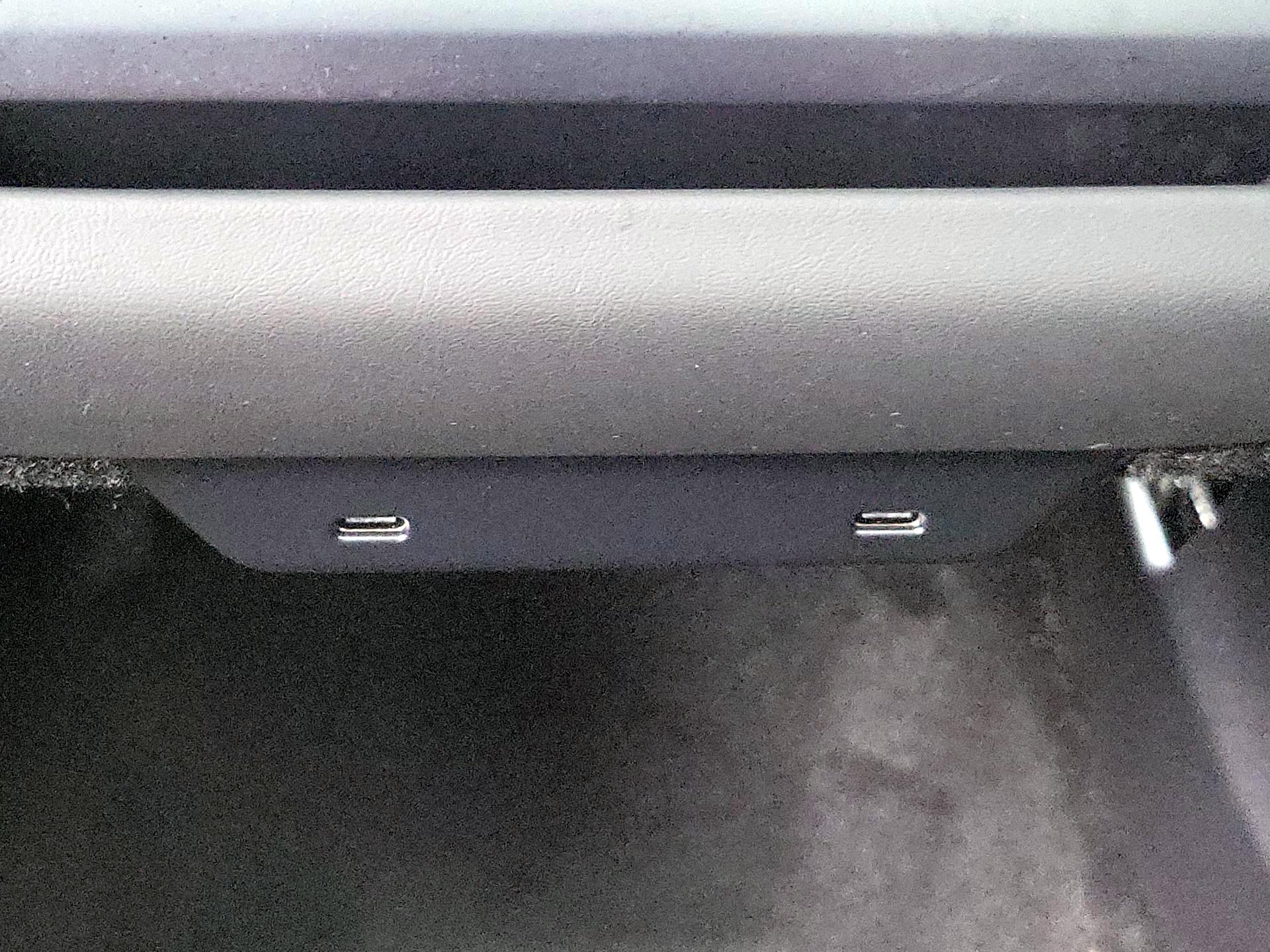 Thumbnail: 2026 Tesla Model Y - 18