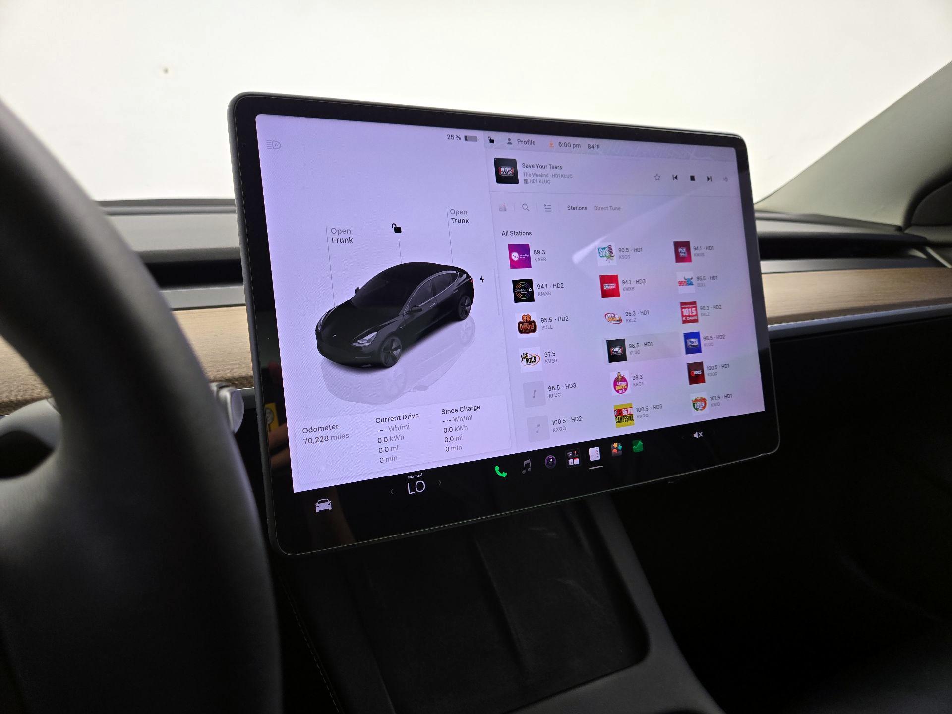 Thumbnail: 2023 Tesla Model 3 - 15
