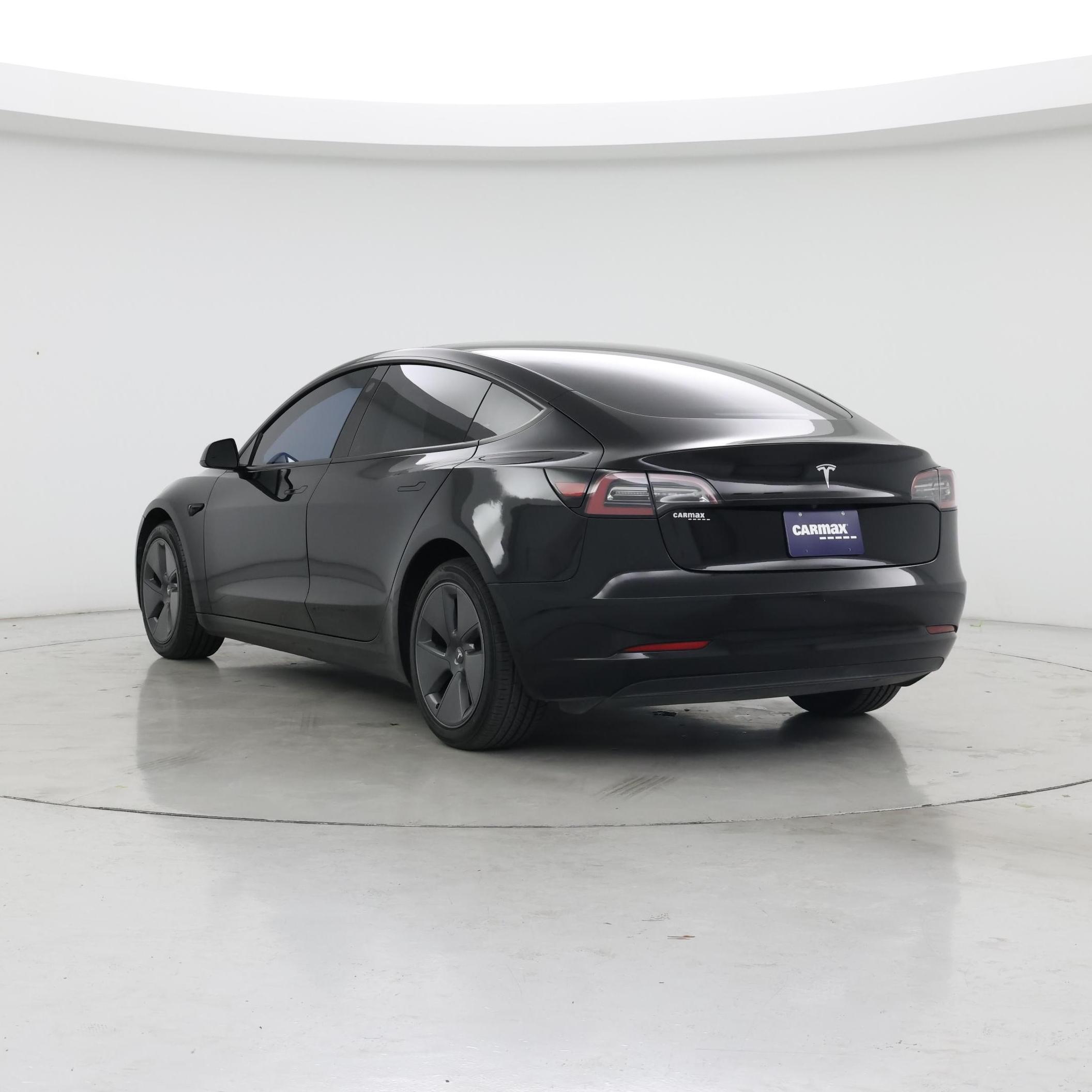 Thumbnail: 2023 Tesla Model 3 - 2