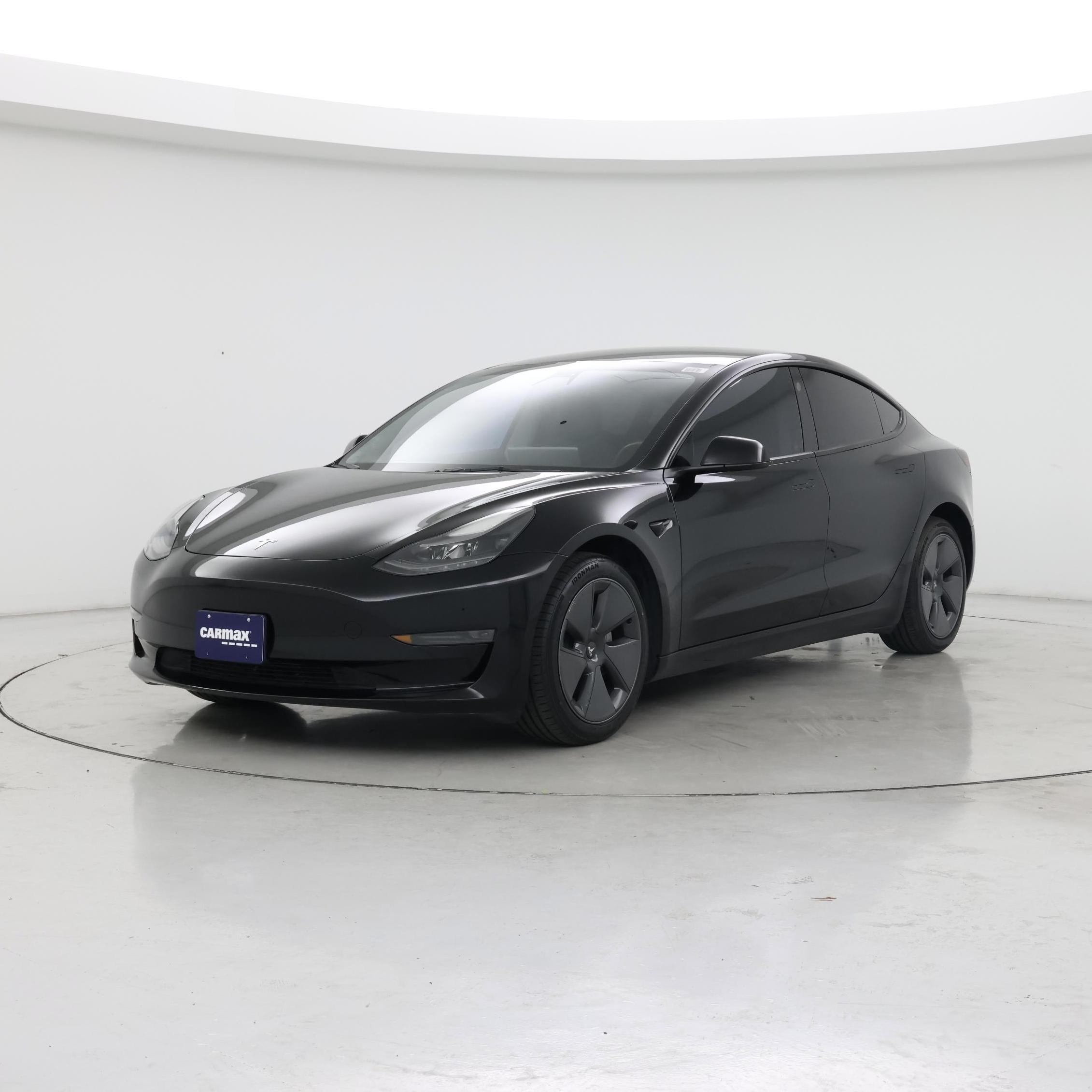 Thumbnail: 2023 Tesla Model 3 - 4