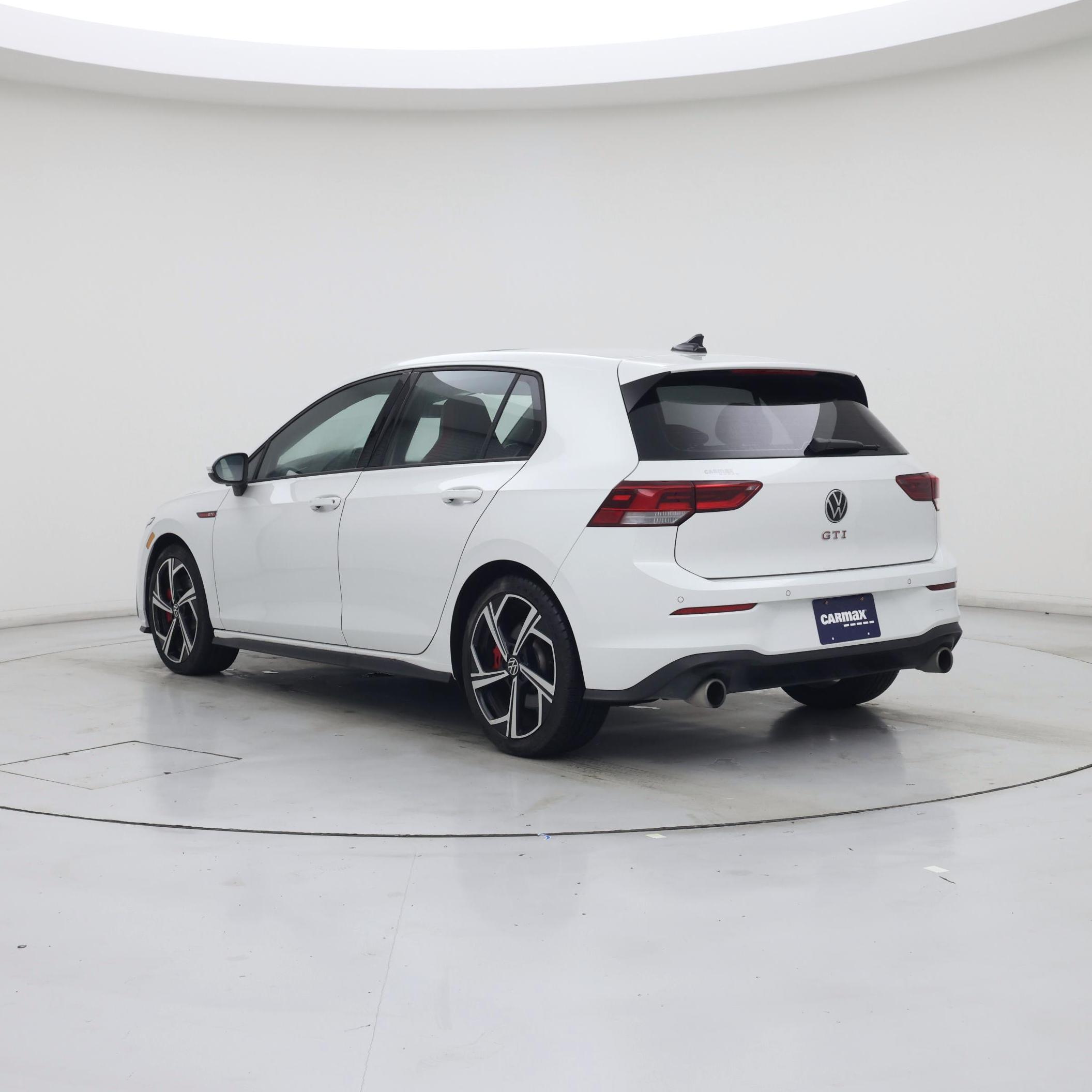 Thumbnail: 2024 Volkswagen Golf - 2