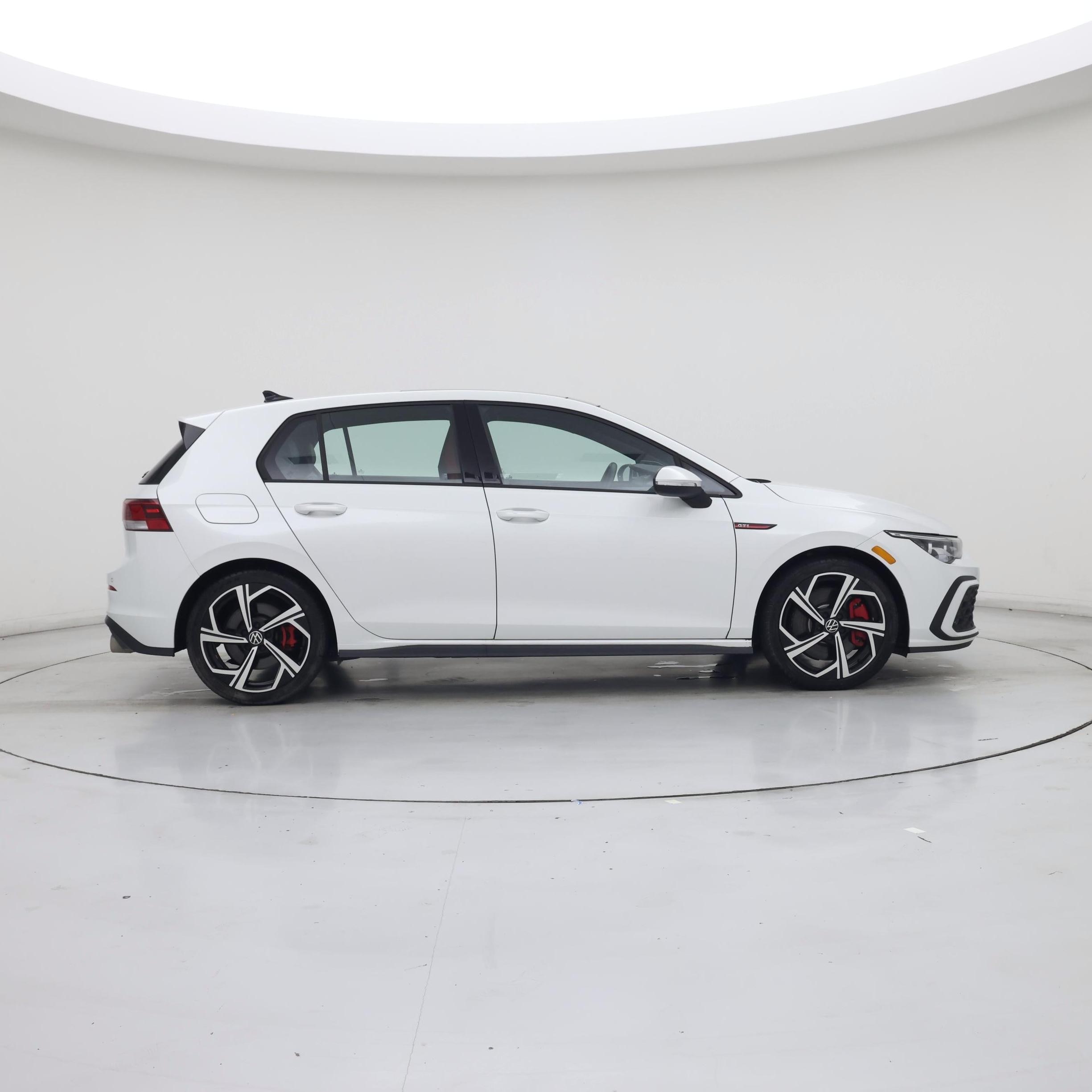 Thumbnail: 2024 Volkswagen Golf - 7