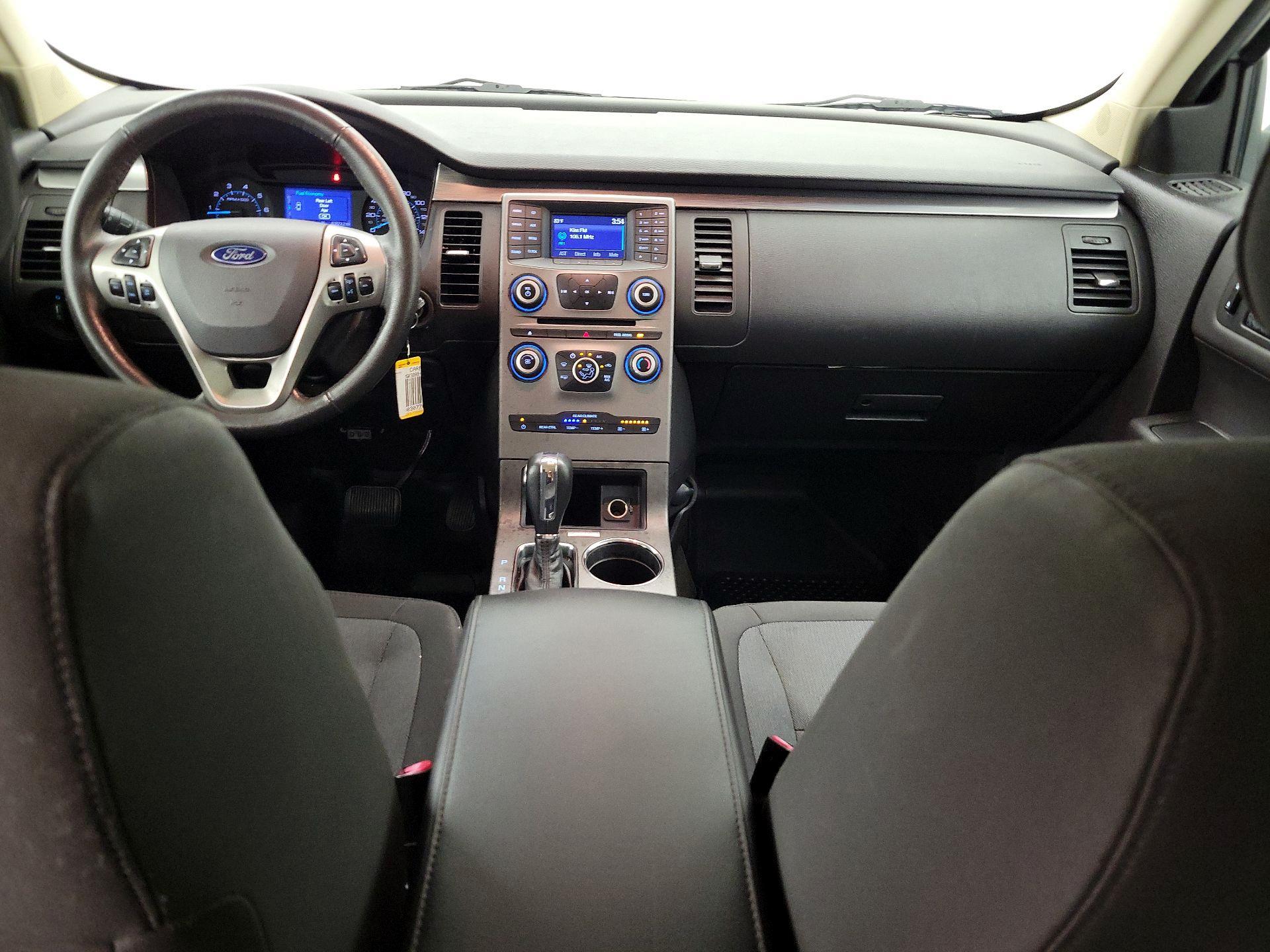 Thumbnail: 2017 Ford Flex - 9