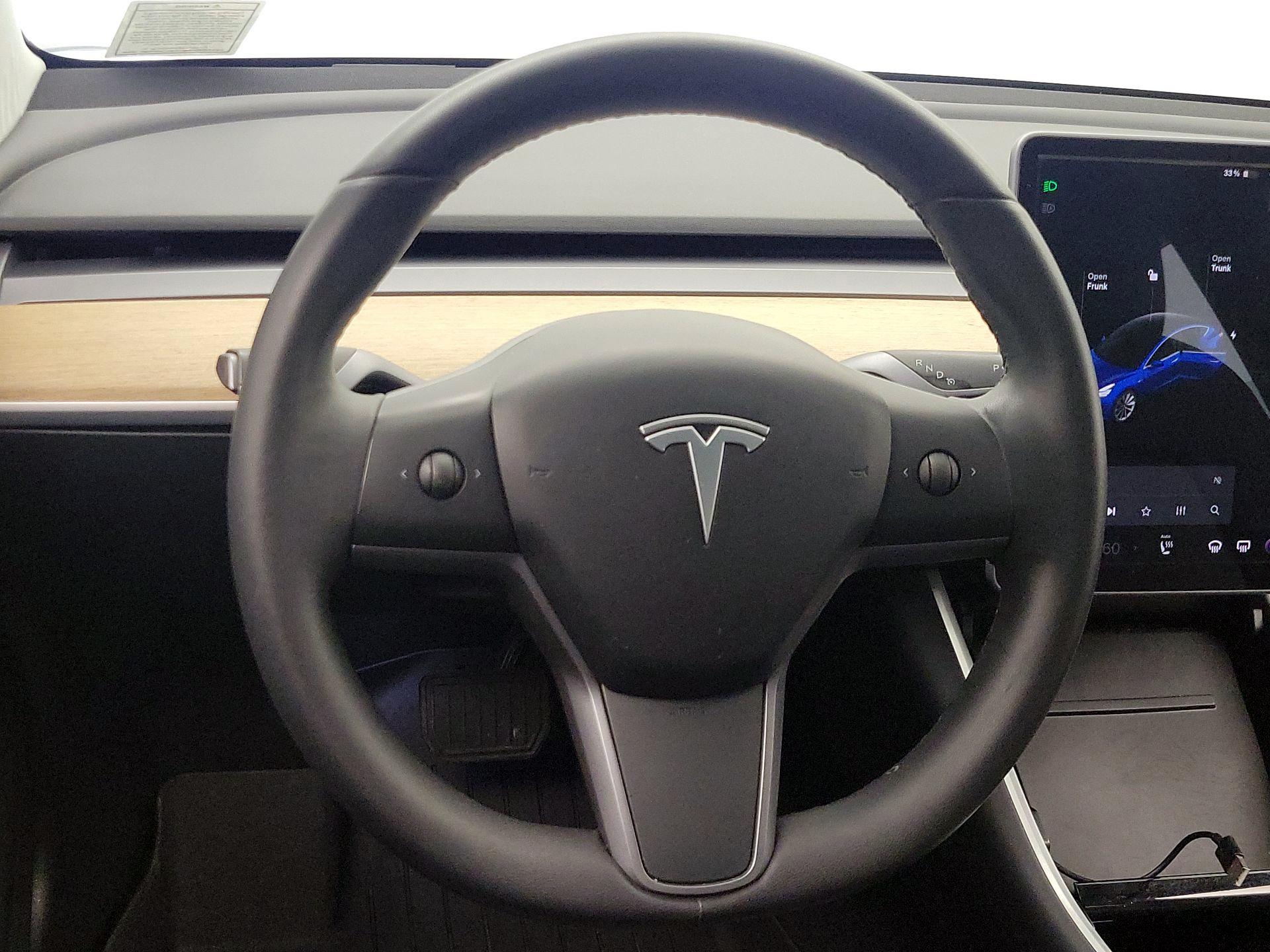 Thumbnail: 2020 Tesla Model 3 - 10