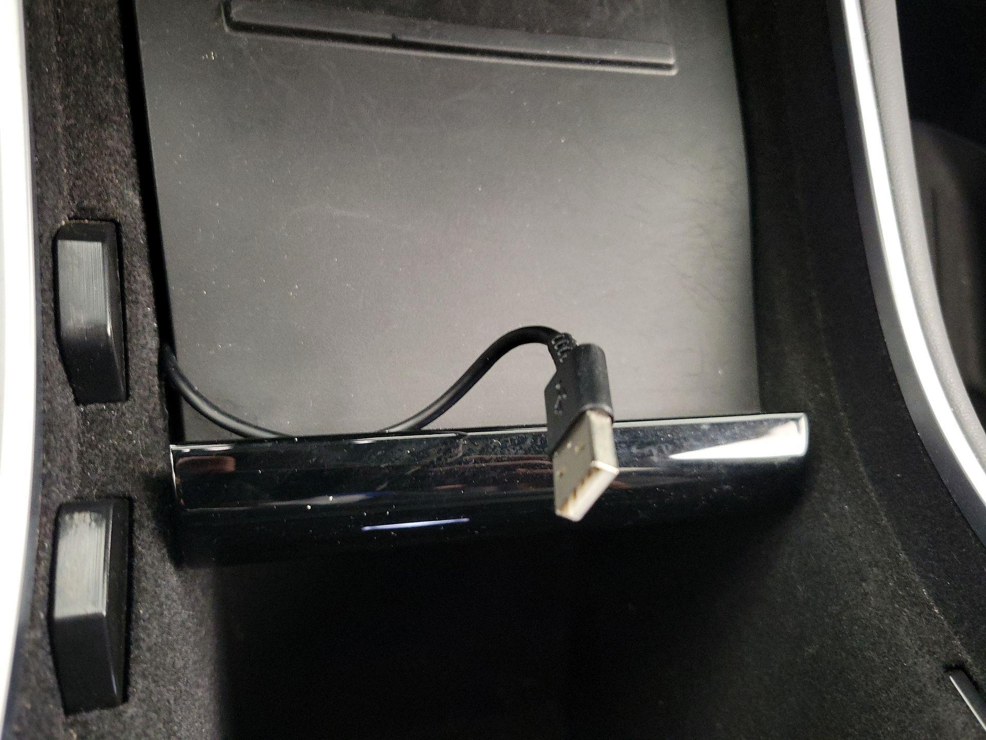 Thumbnail: 2020 Tesla Model 3 - 18