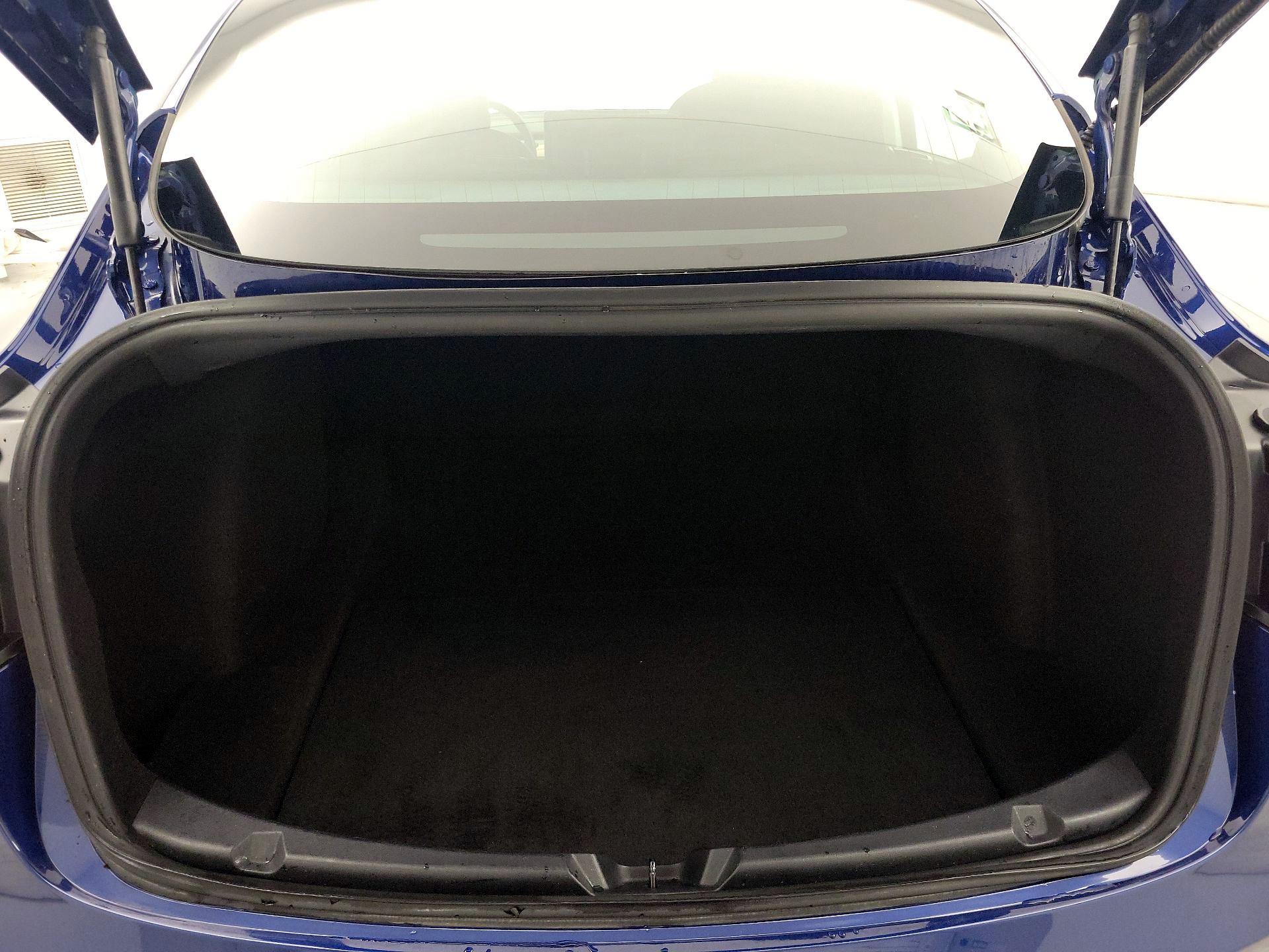 Thumbnail: 2020 Tesla Model 3 - 20