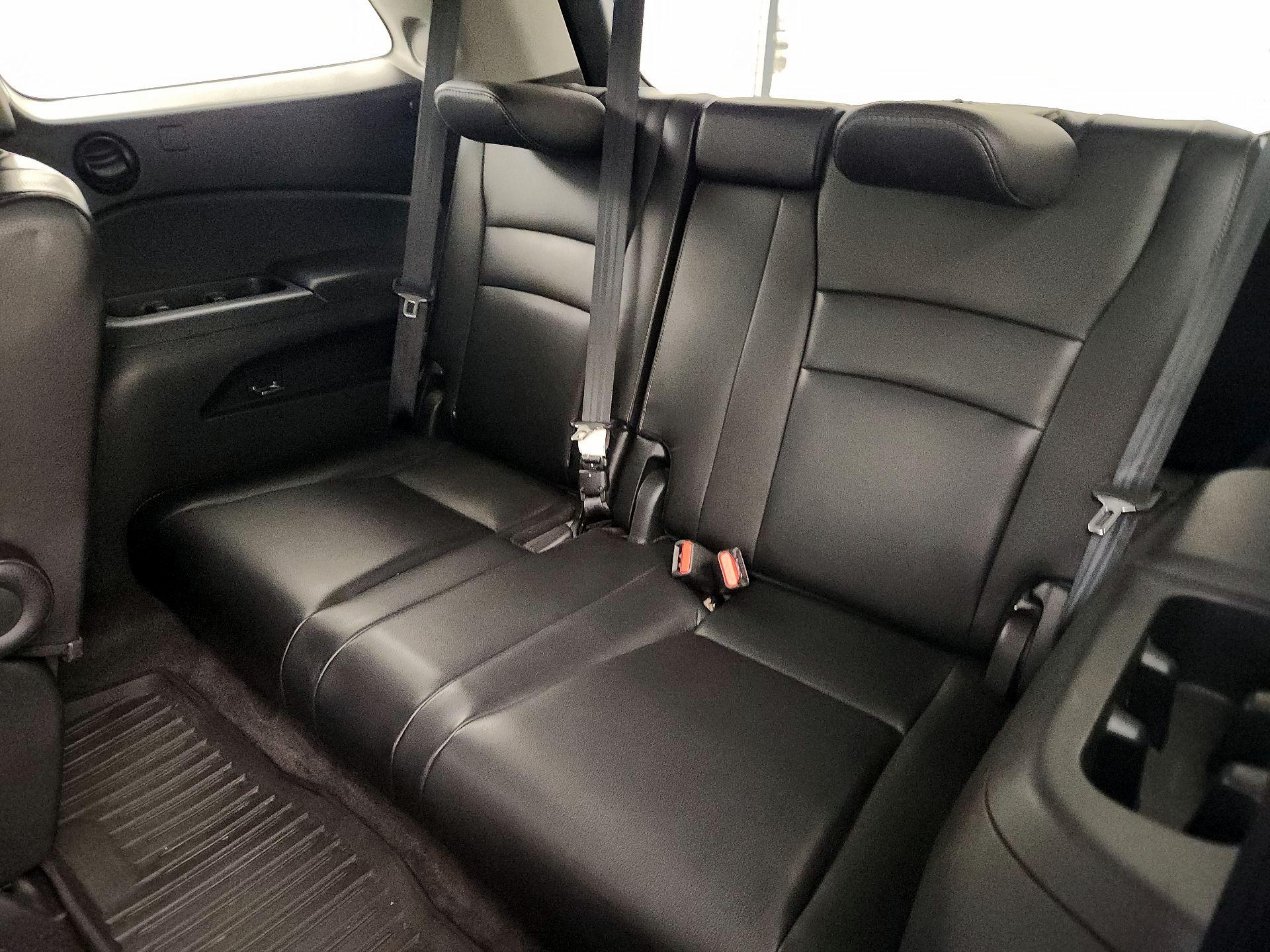Thumbnail: 2019 Honda Pilot - 20