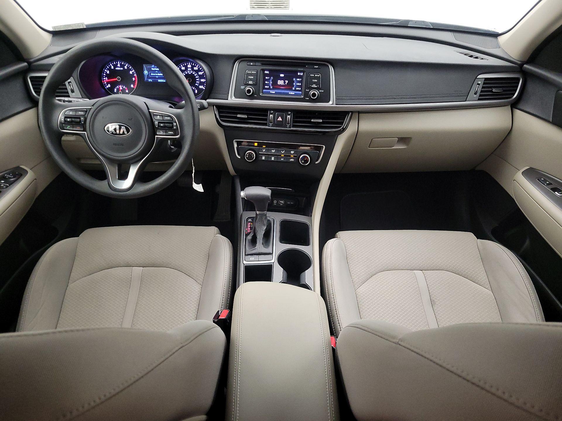 Thumbnail: 2016 Kia Optima - 9