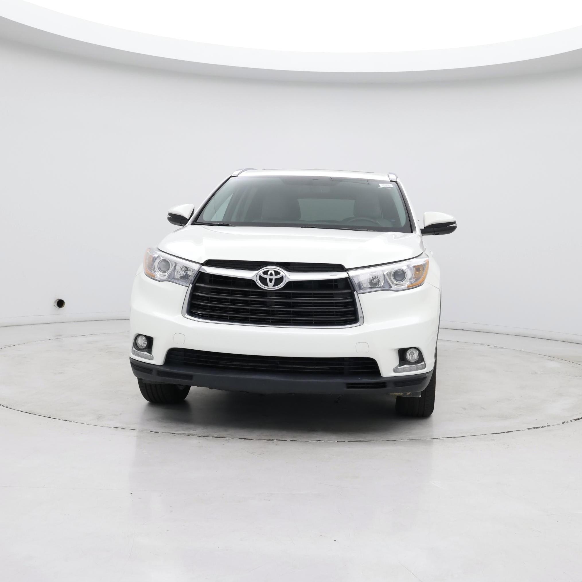 Thumbnail: 2016 Toyota Highlander - 4