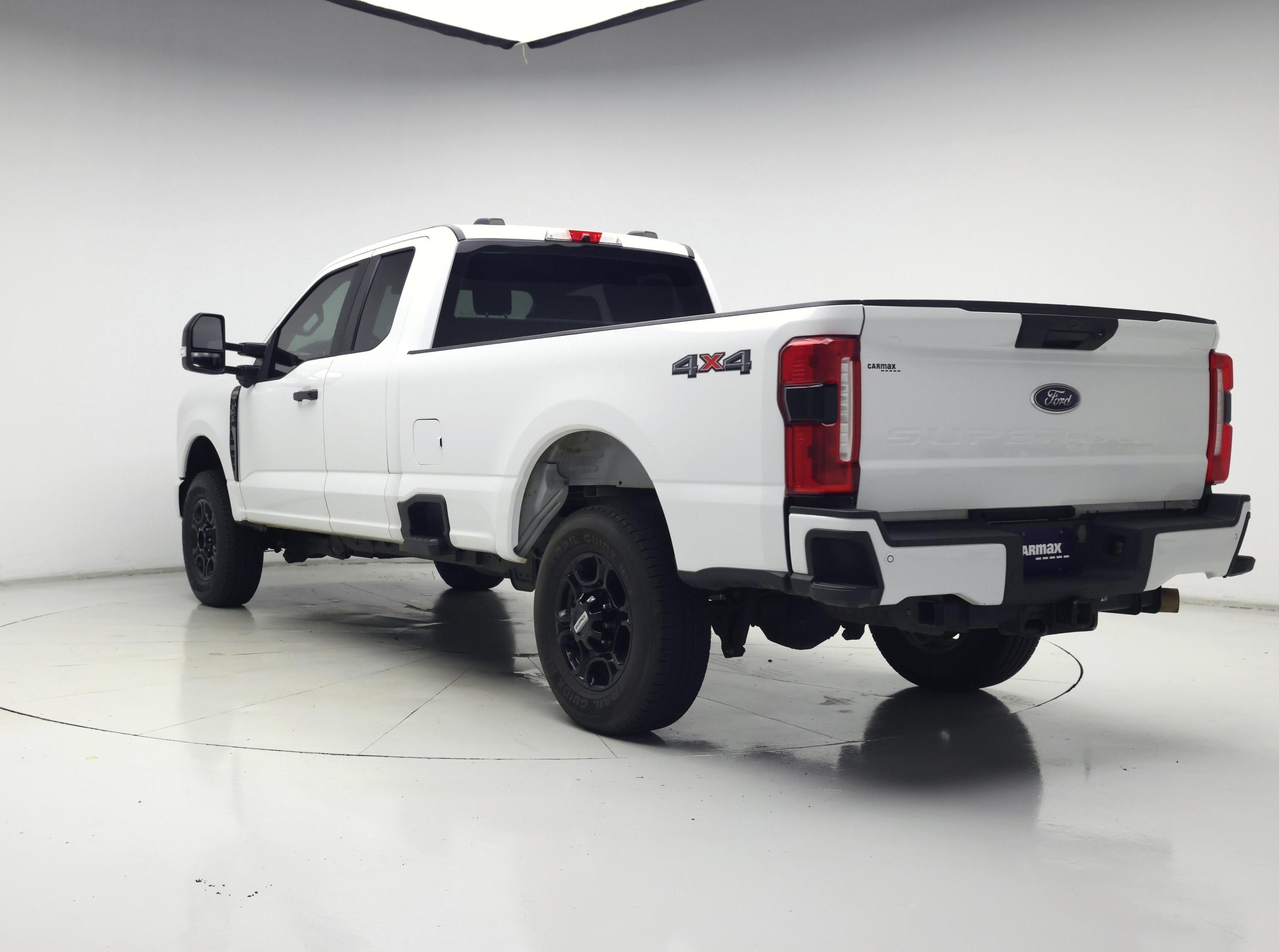 Thumbnail: 2023 Ford F-250 - 2