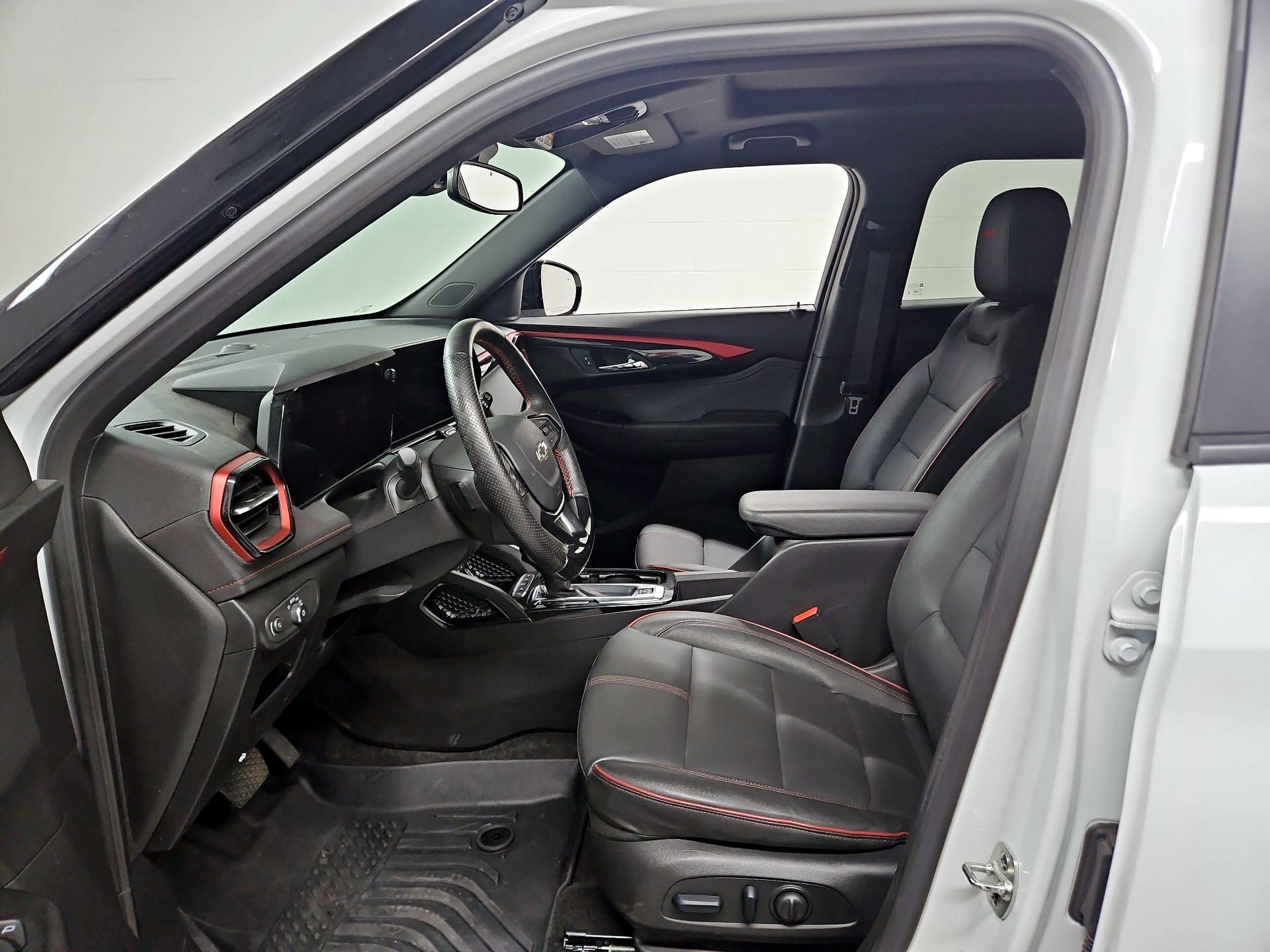 Thumbnail: 2024 Chevrolet TrailBlazer - 11