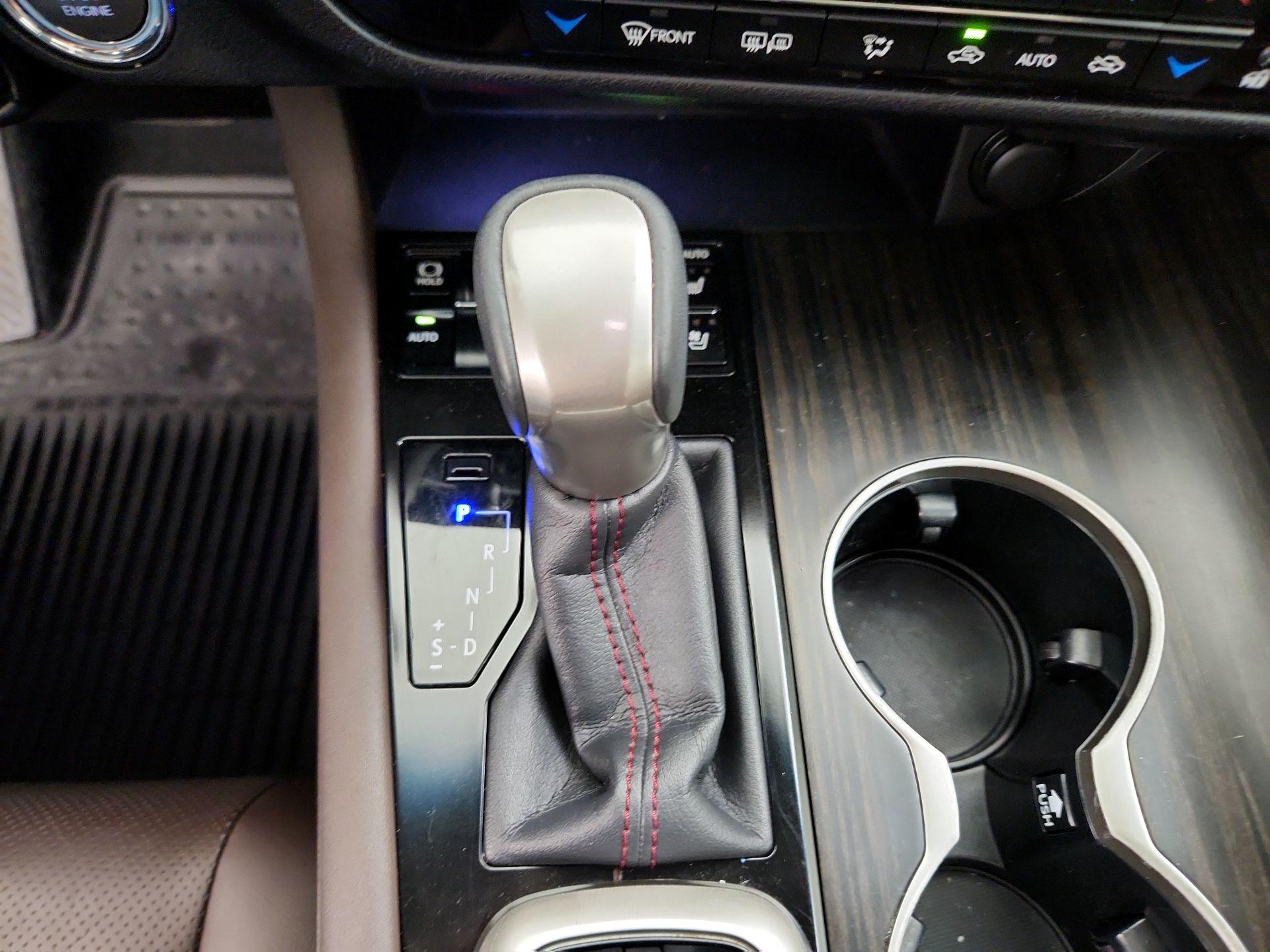 Thumbnail: 2016 Lexus RX - 18
