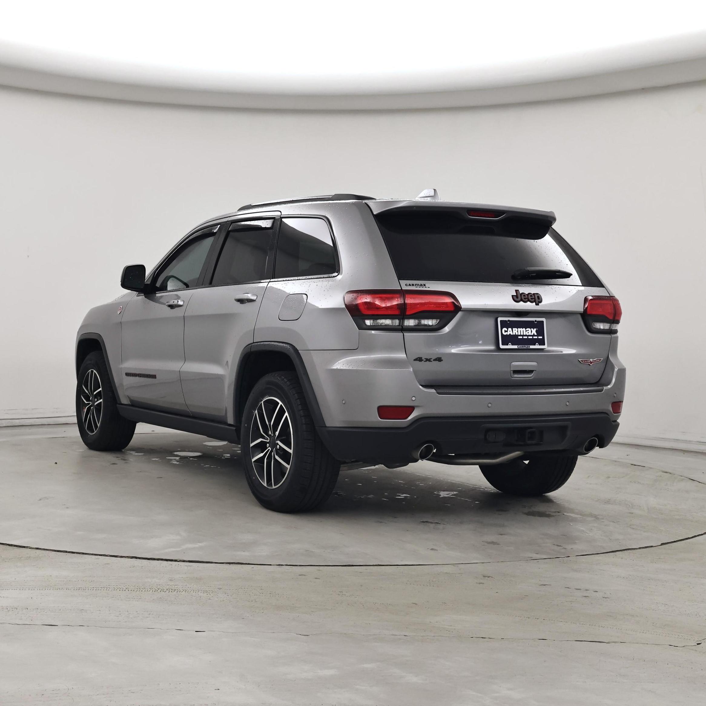 Thumbnail: 2019 Jeep Grand Cherokee - 2