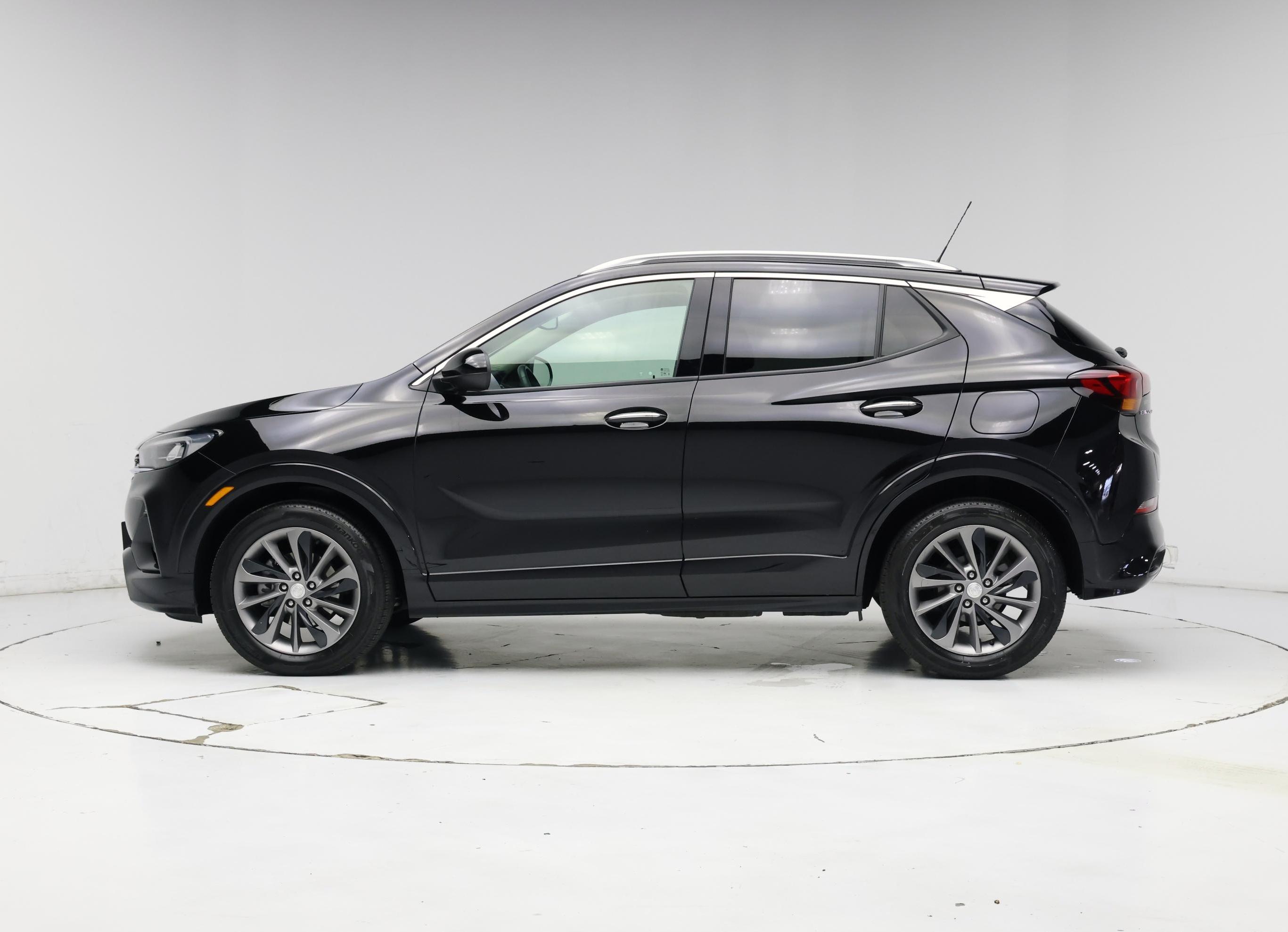 Thumbnail: 2022 Buick Encore GX - 3