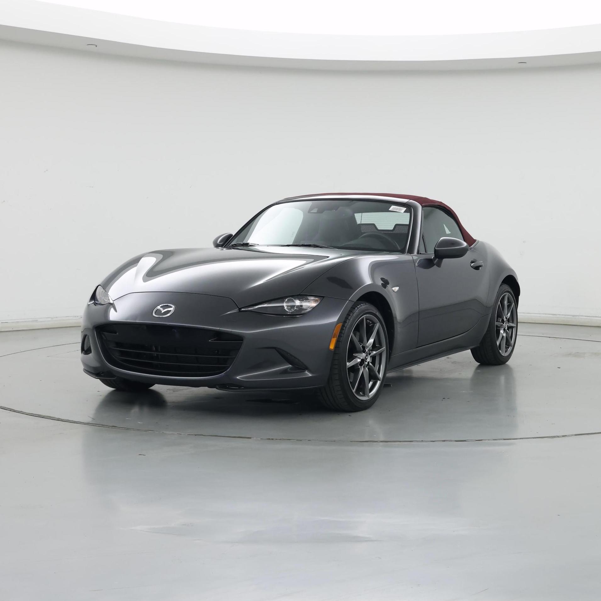 Thumbnail: 2018 Mazda MX-5 Miata - 4