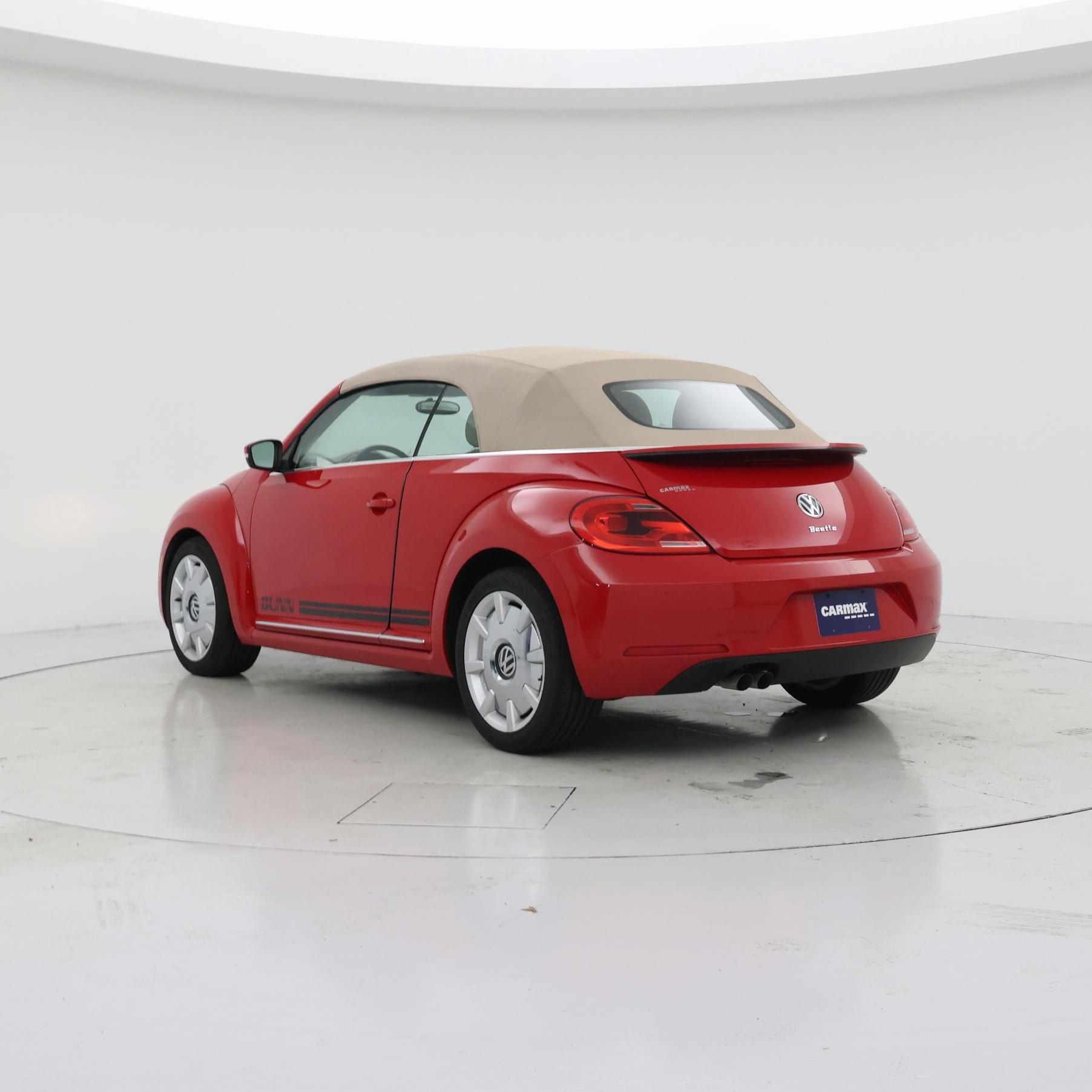 Thumbnail: 2015 Volkswagen Beetle - 2
