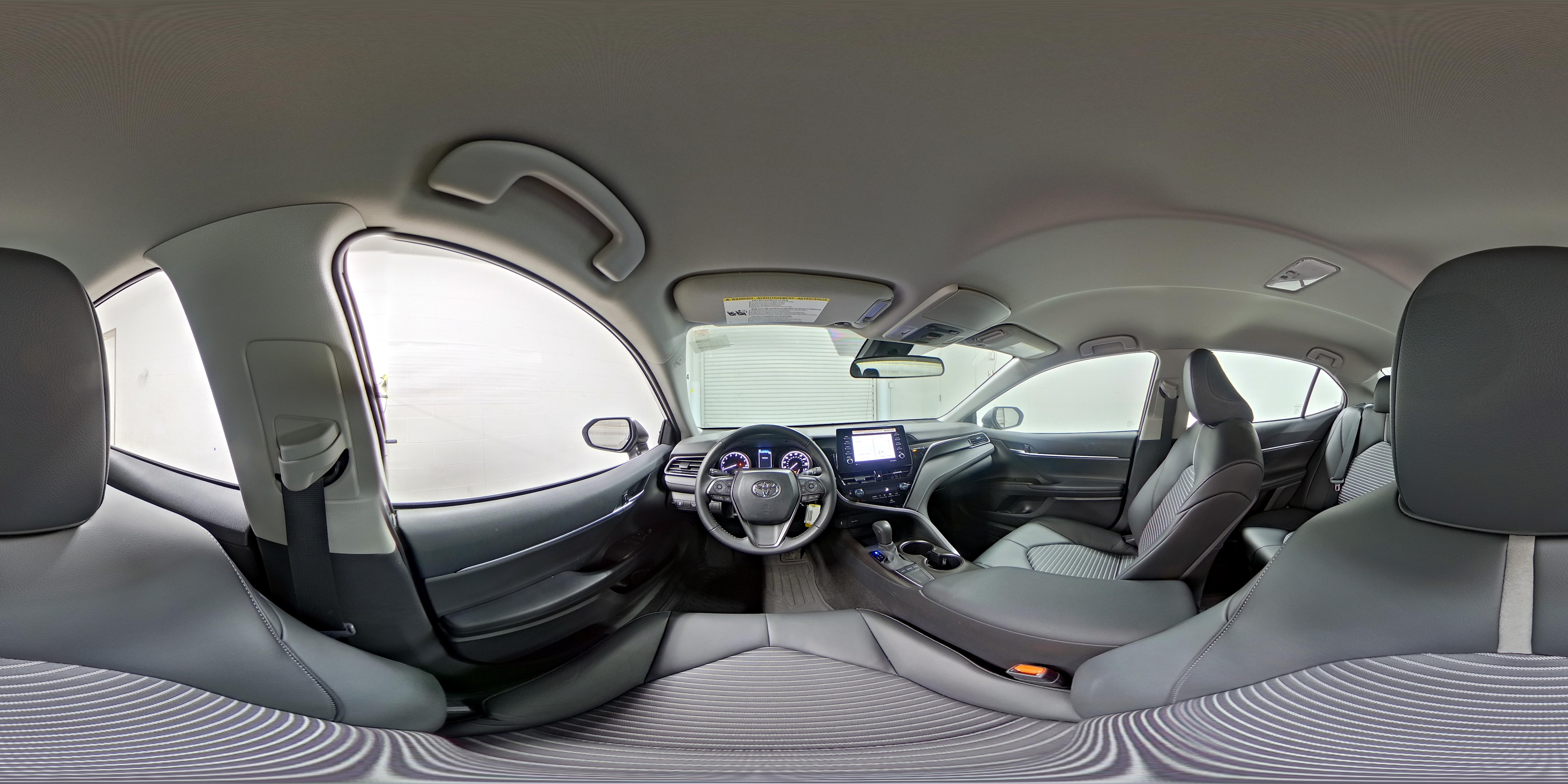 2024 Toyota Camry SE - Photo 26