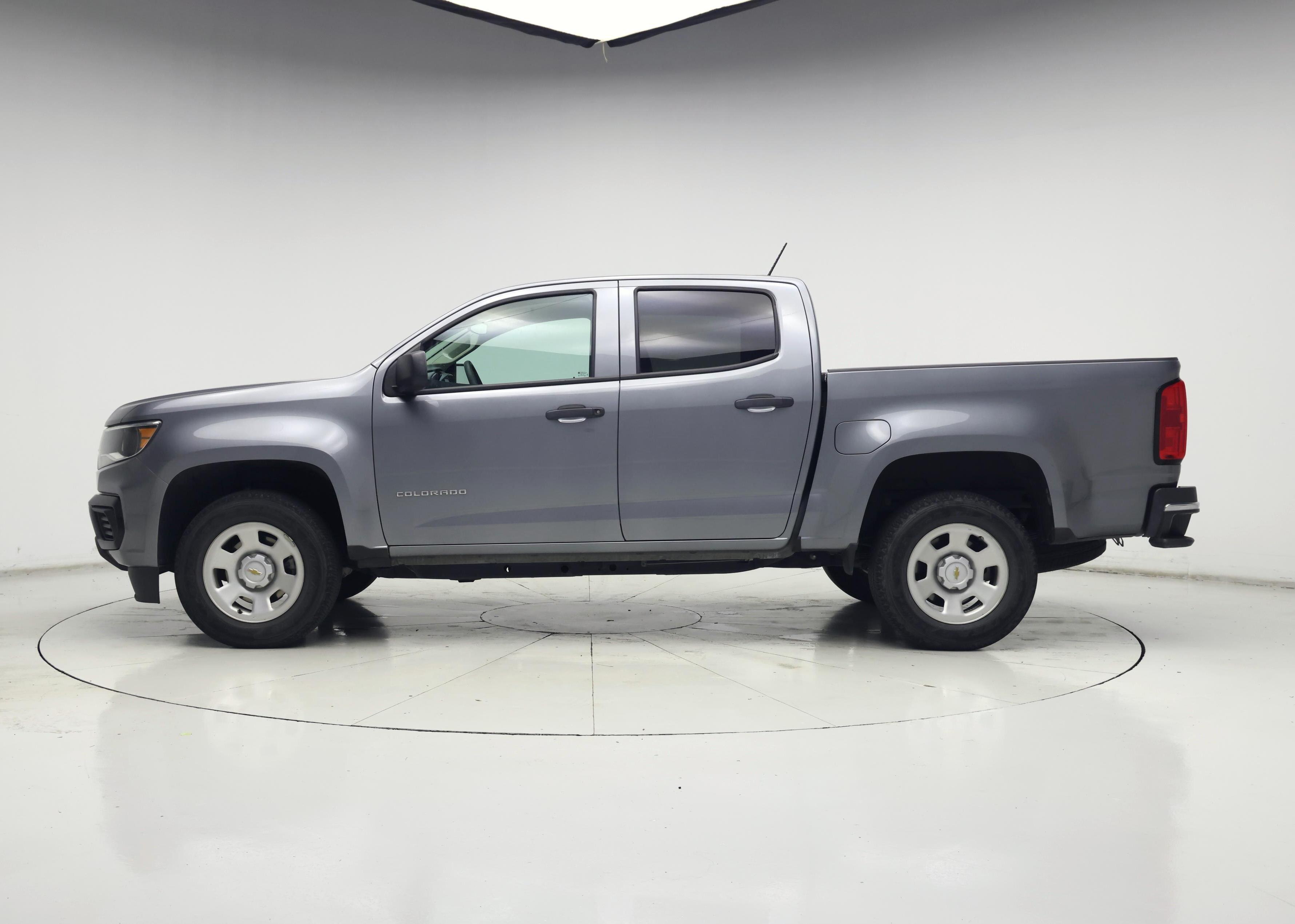 Thumbnail: 2022 Chevrolet Colorado - 3