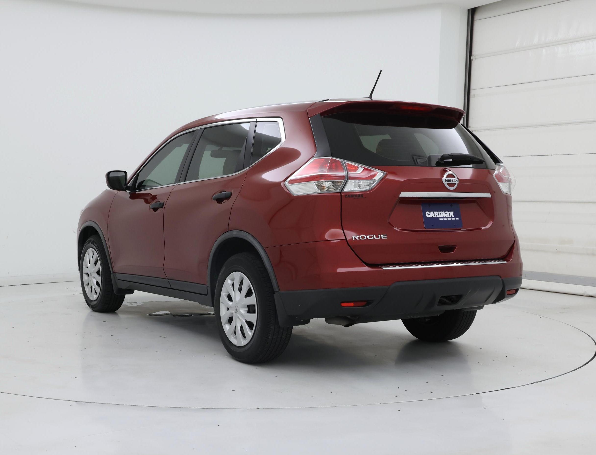 Thumbnail: 2016 Nissan Rogue - 2