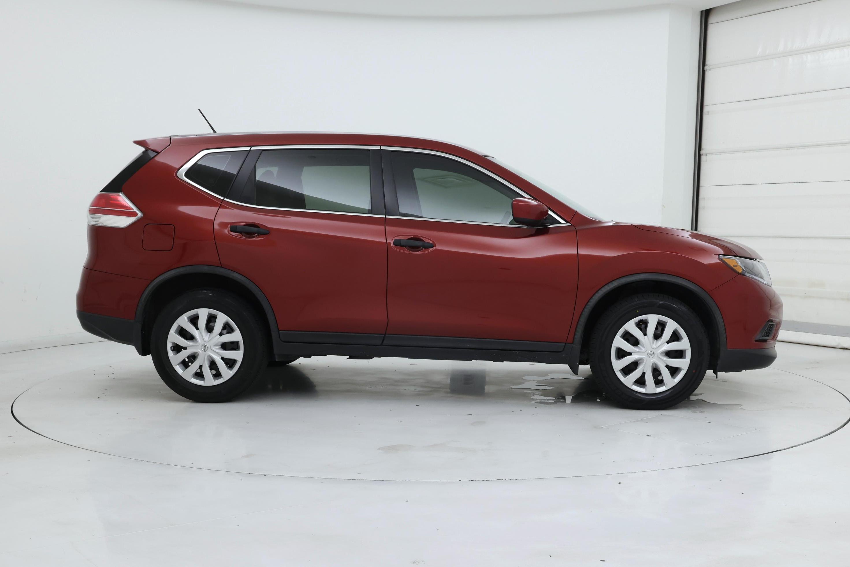 Thumbnail: 2016 Nissan Rogue - 7