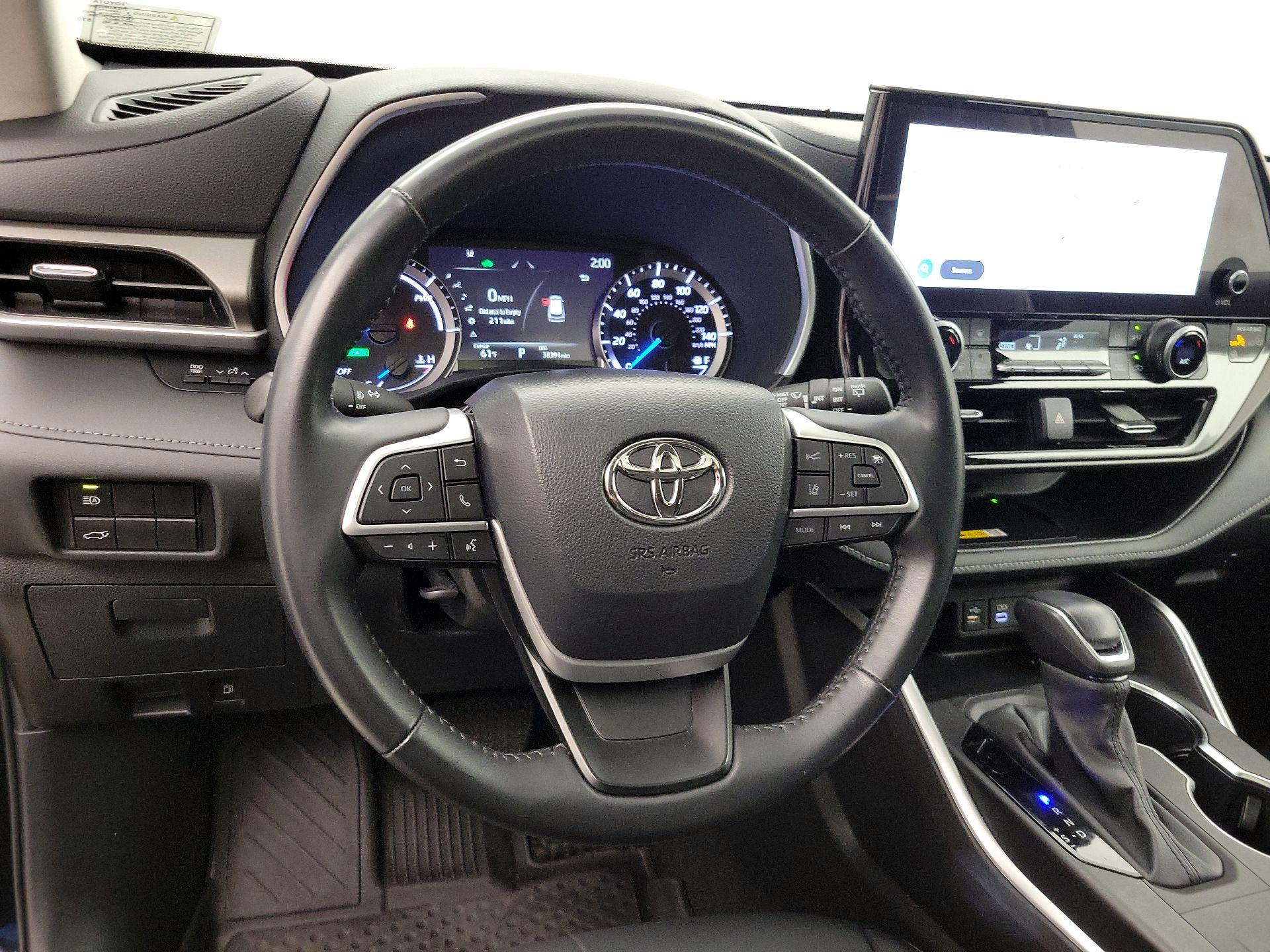 Thumbnail: 2024 Toyota Highlander - 10