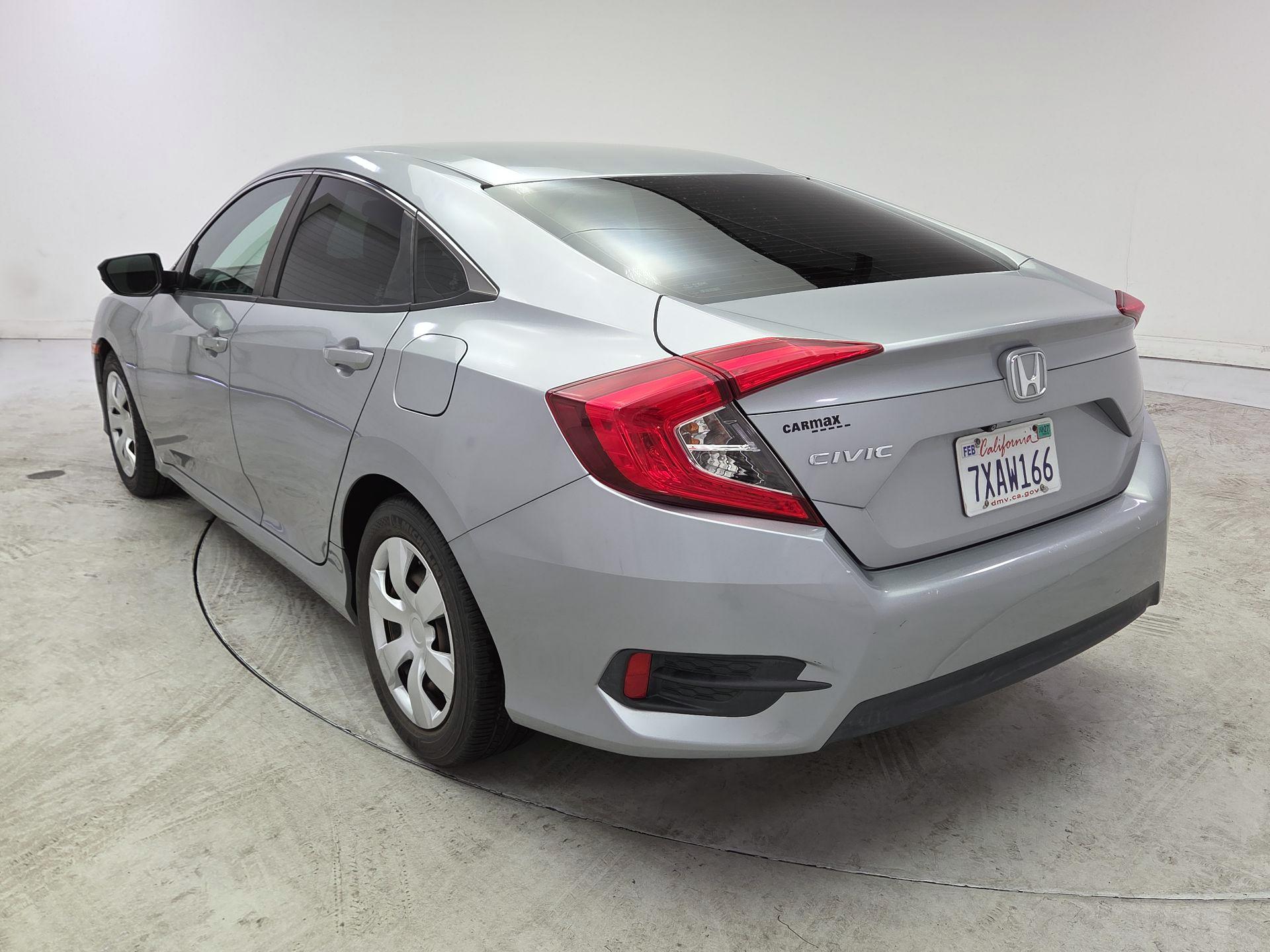 Thumbnail: 2017 Honda Civic - 7